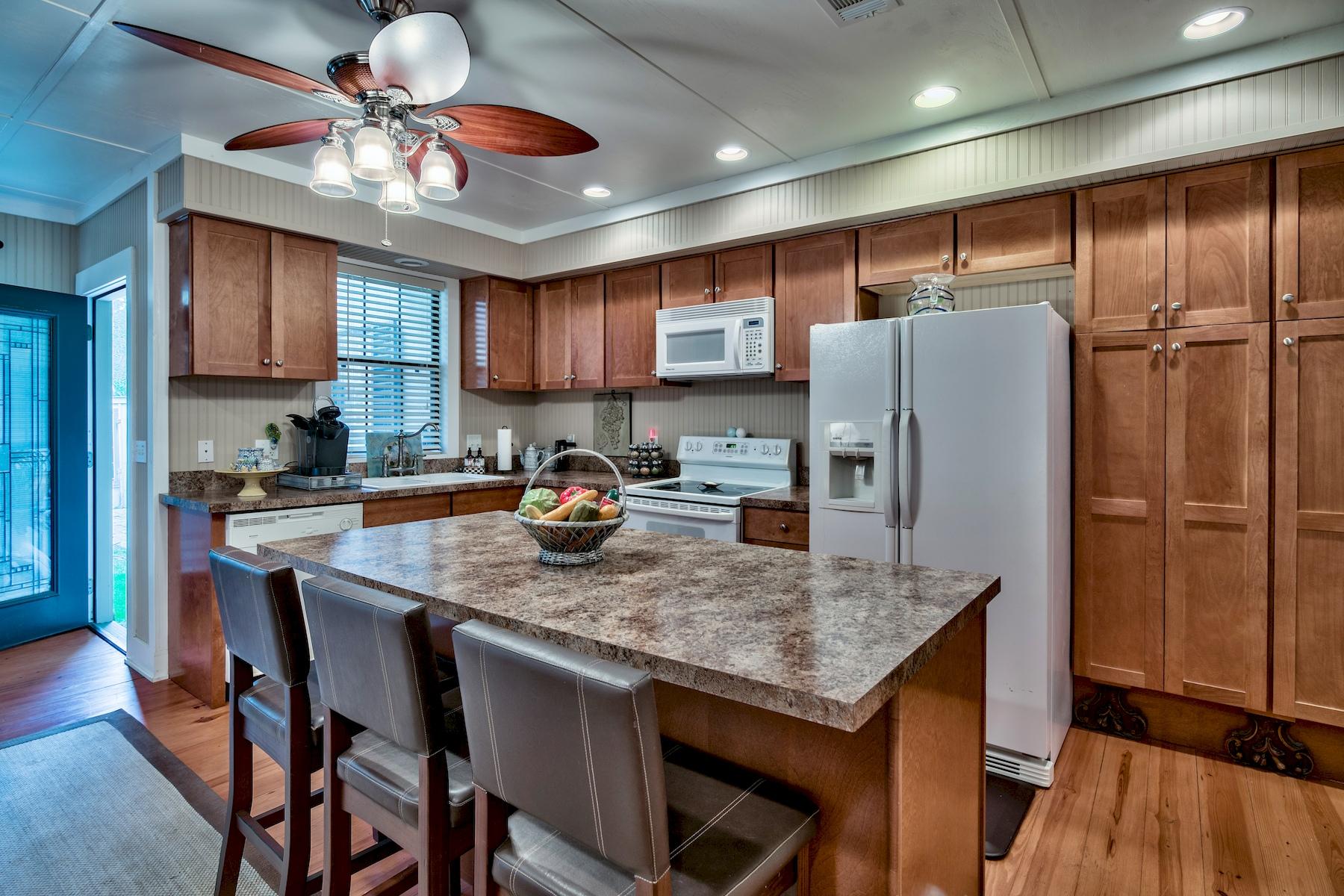 BANNERMAN BEACH ESTATES - Residential