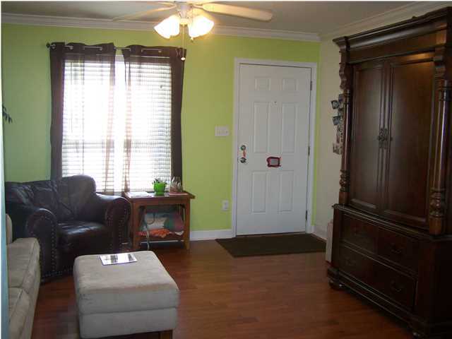 SHAY LIN TOWNHOMES - Residential