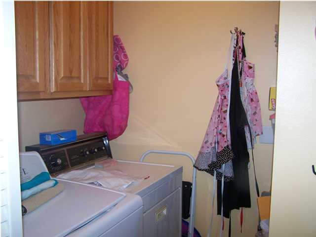 SHAY LIN TOWNHOMES - Residential