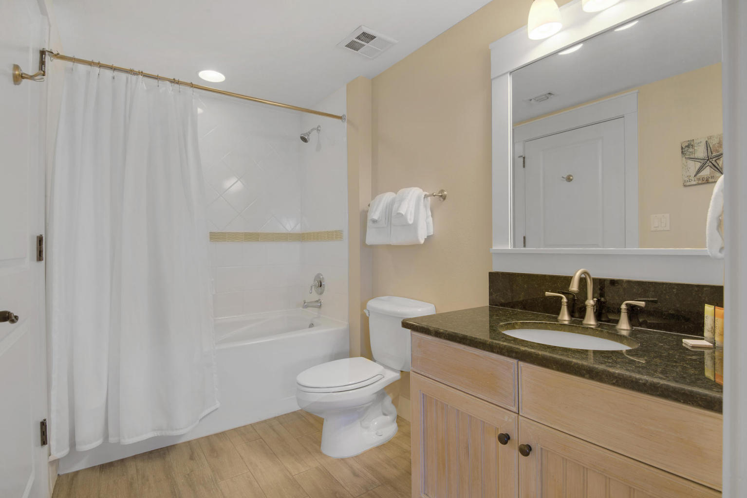 MARKET STREET INN - Residential