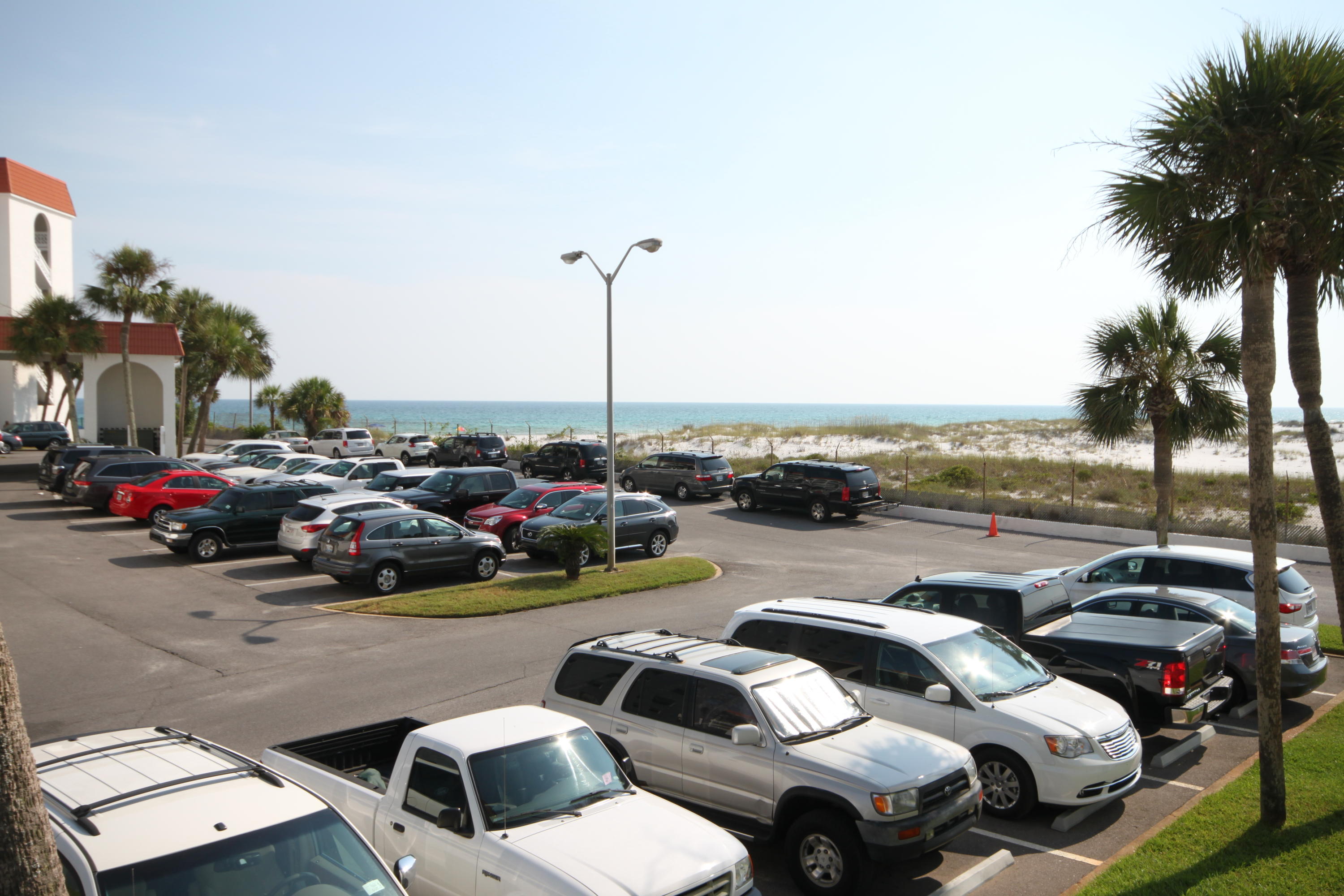 EL MATADOR CONDO - Residential