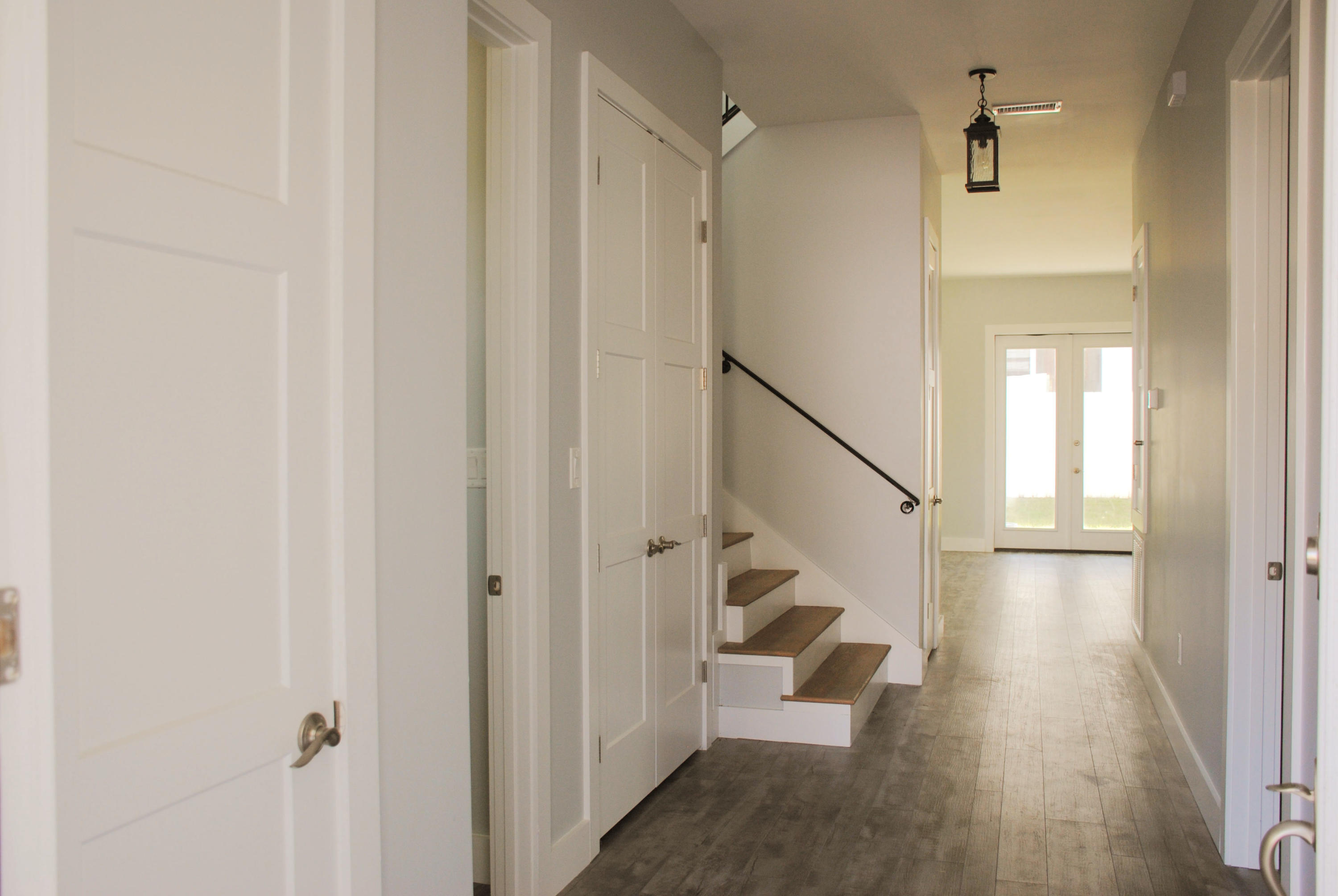 FRANGISTA BEACH 2ND ADDN - Residential