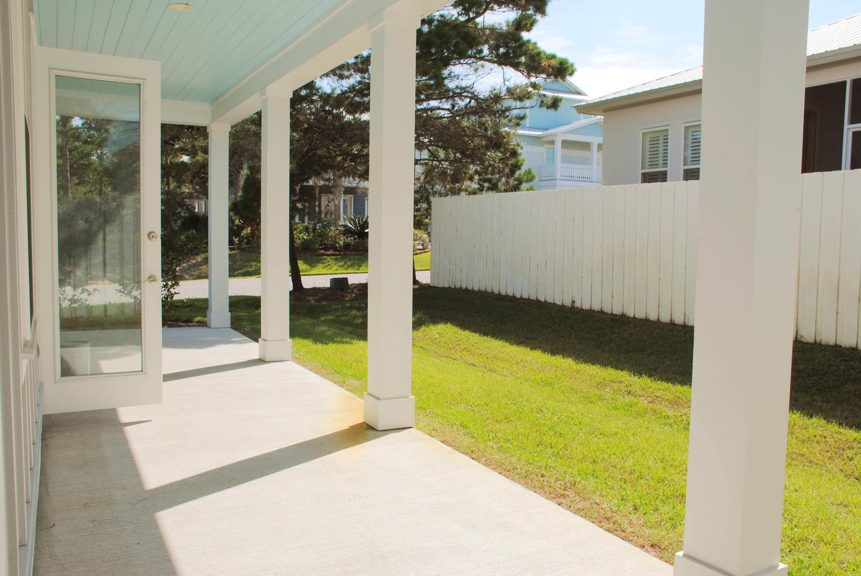 FRANGISTA BEACH 2ND ADDN - Residential