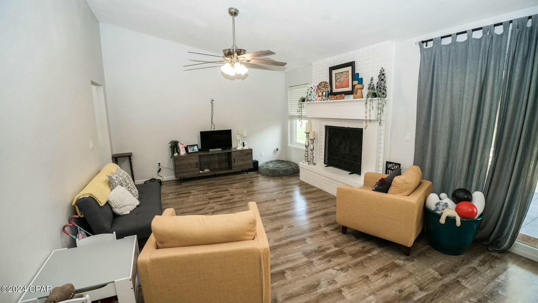 BAY POINT UNIT 1 - Residential
