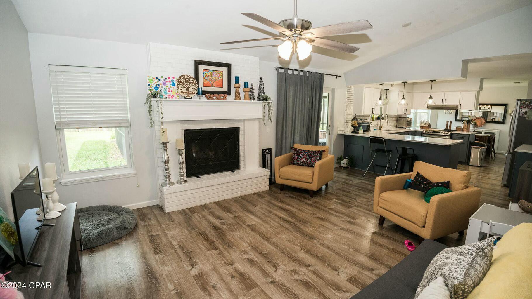 BAY POINT UNIT 1 - Residential