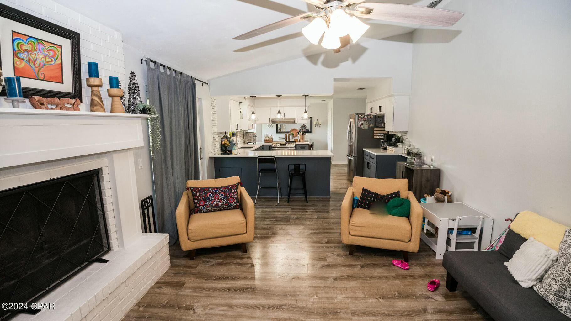 BAY POINT UNIT 1 - Residential