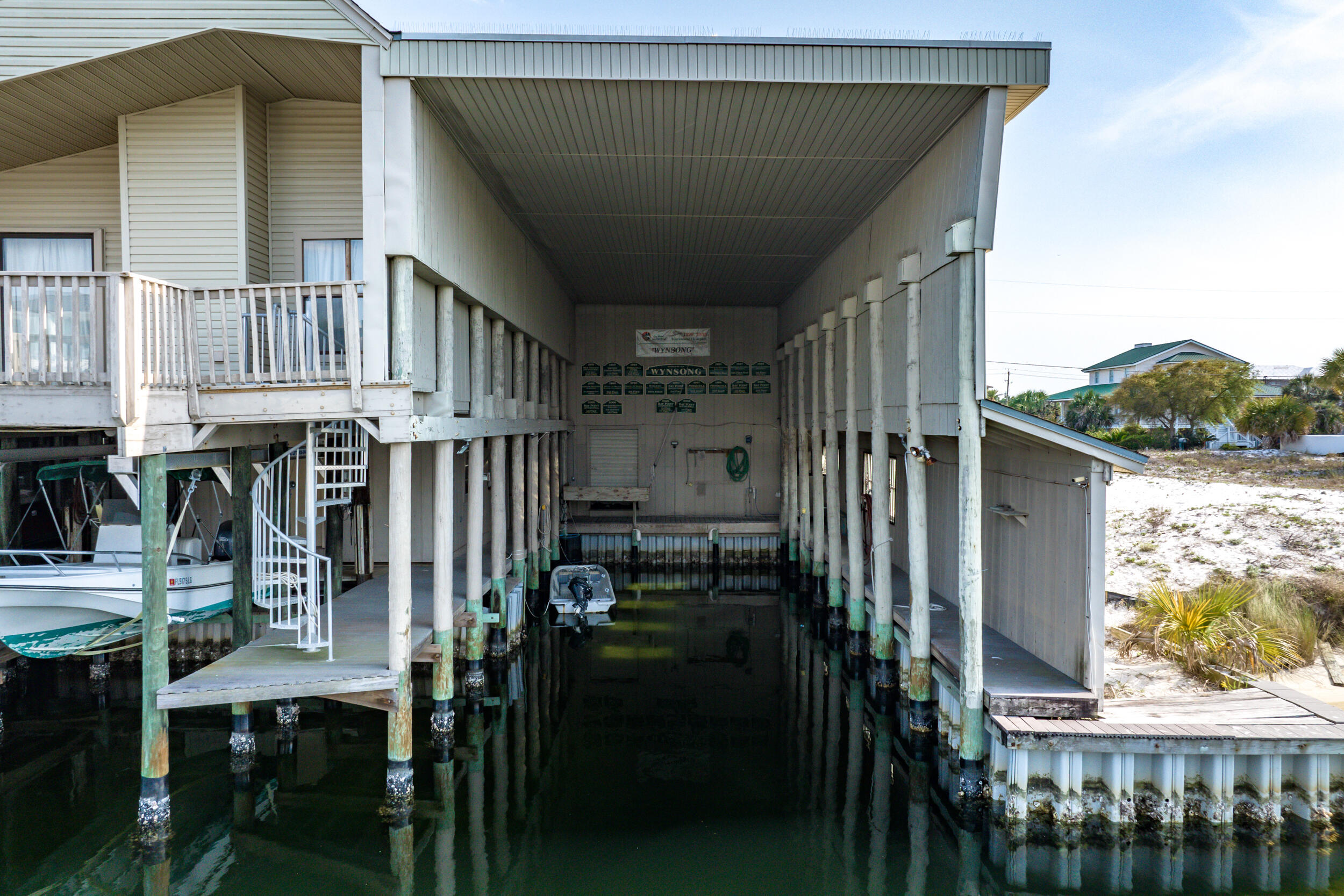 HOLIDAY ISLE - Residential