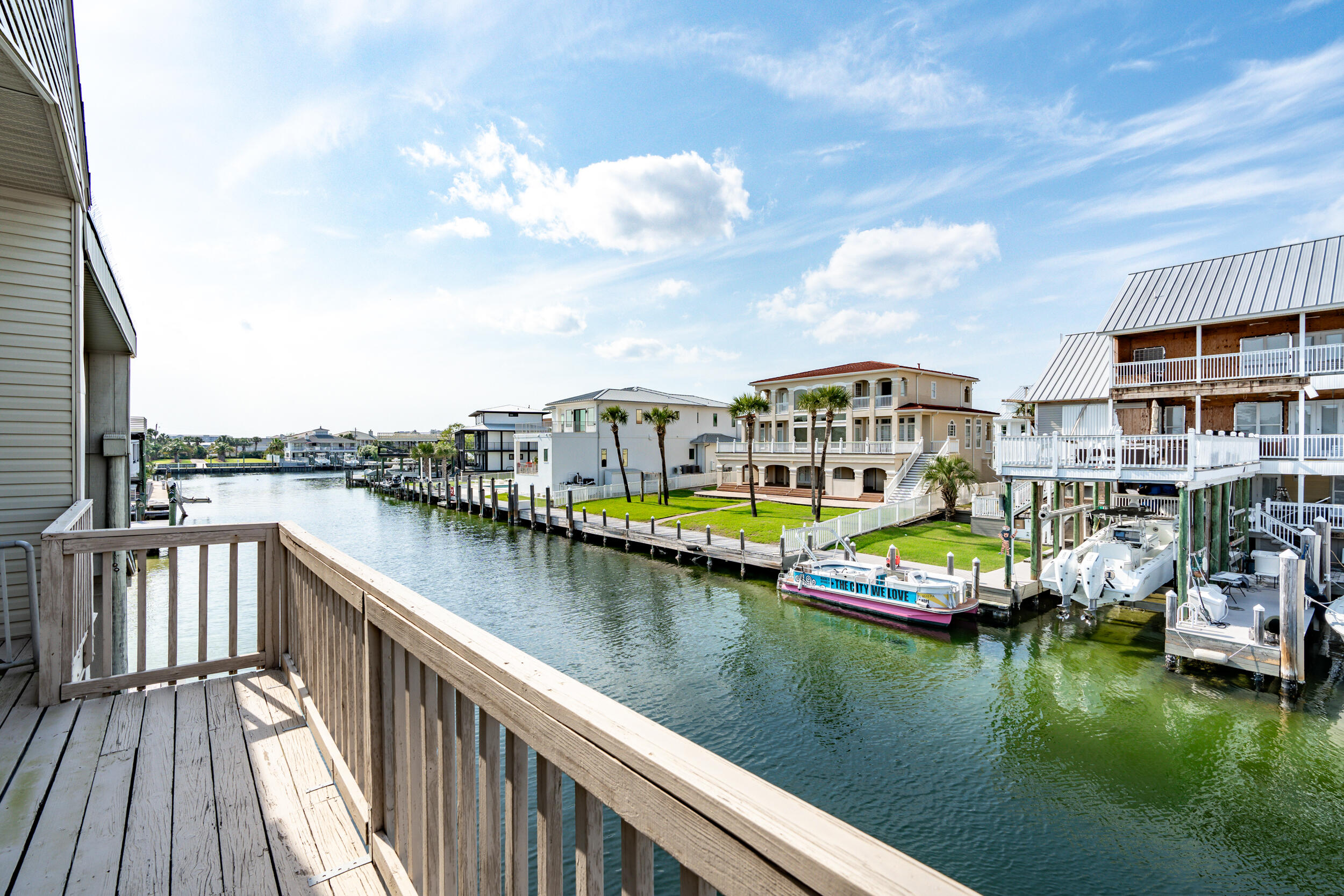 HOLIDAY ISLE - Residential