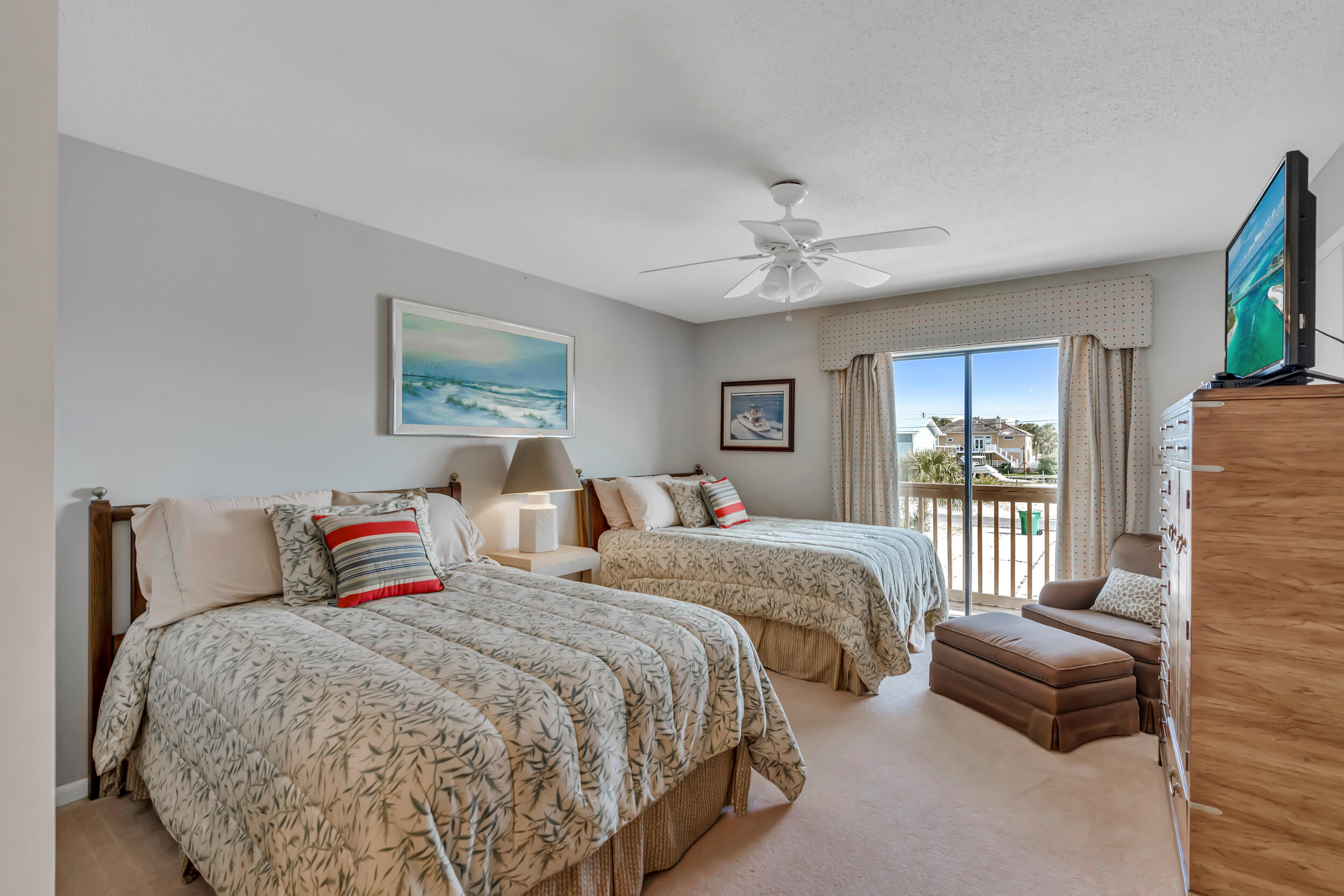 HOLIDAY ISLE - Residential