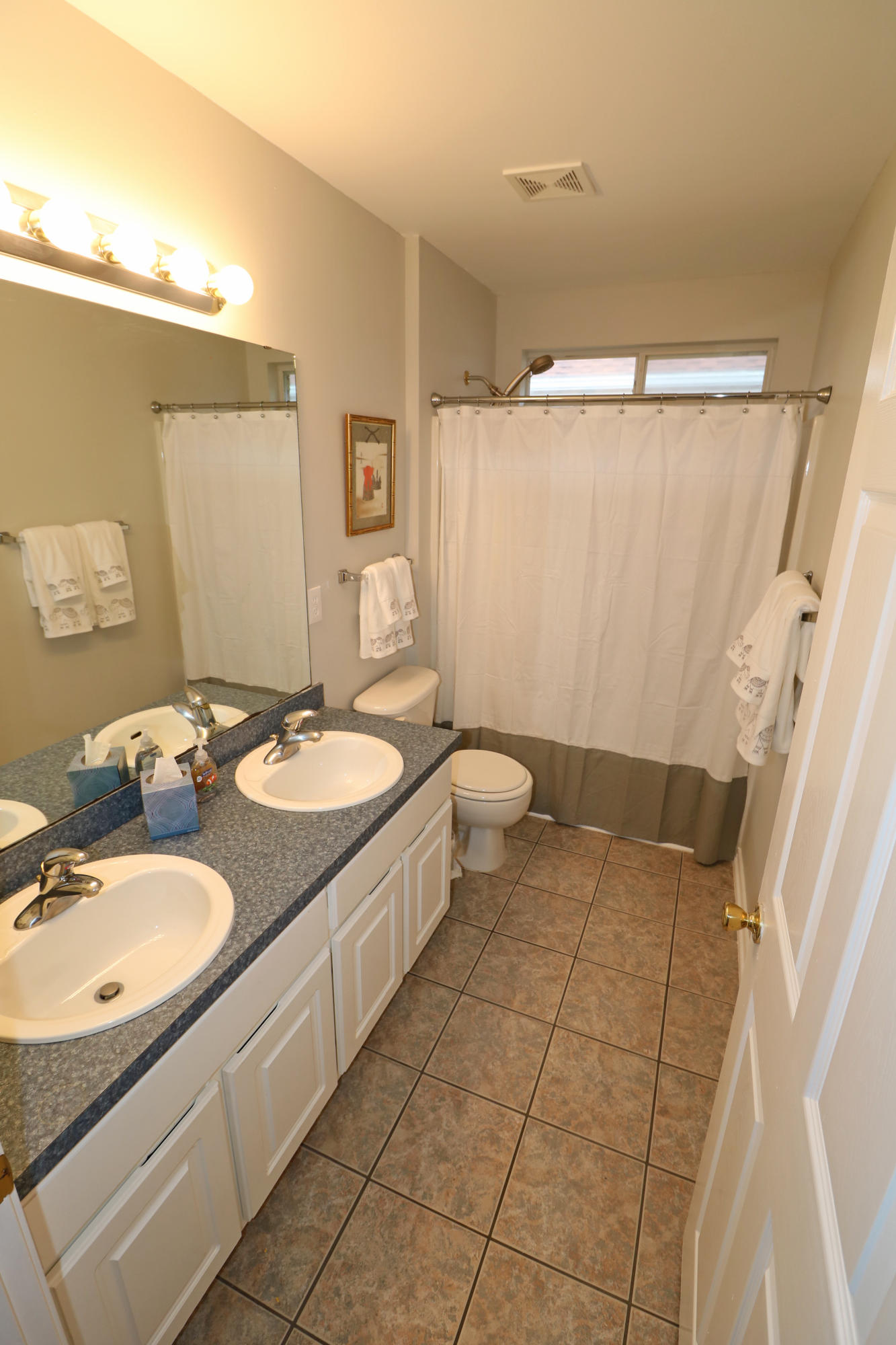 EMERALD VILLAGE S/D - Residential