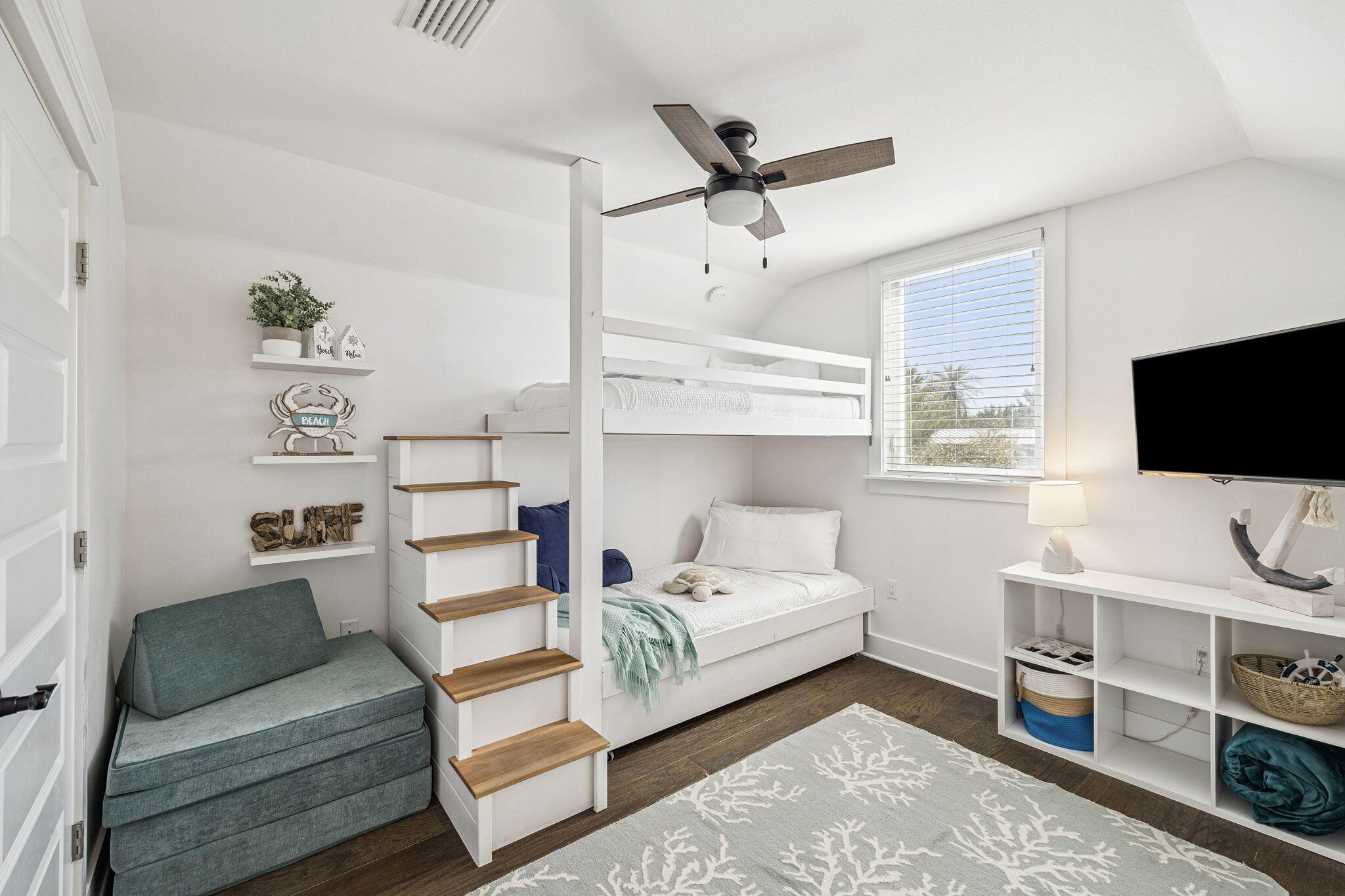 HIGHLAND PARKS - Residential