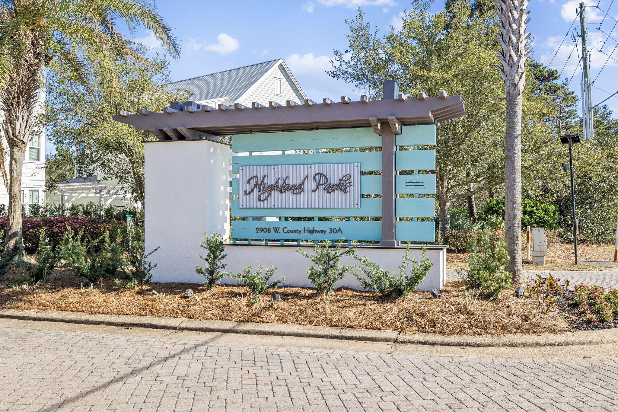 HIGHLAND PARKS - Residential