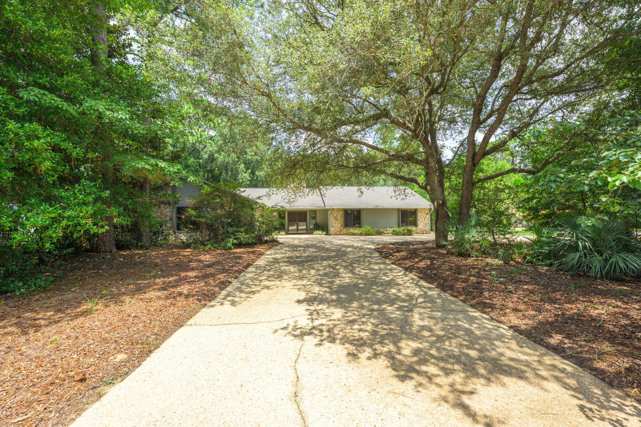 ROCKY BAYOU ESTATES 04 - Residential