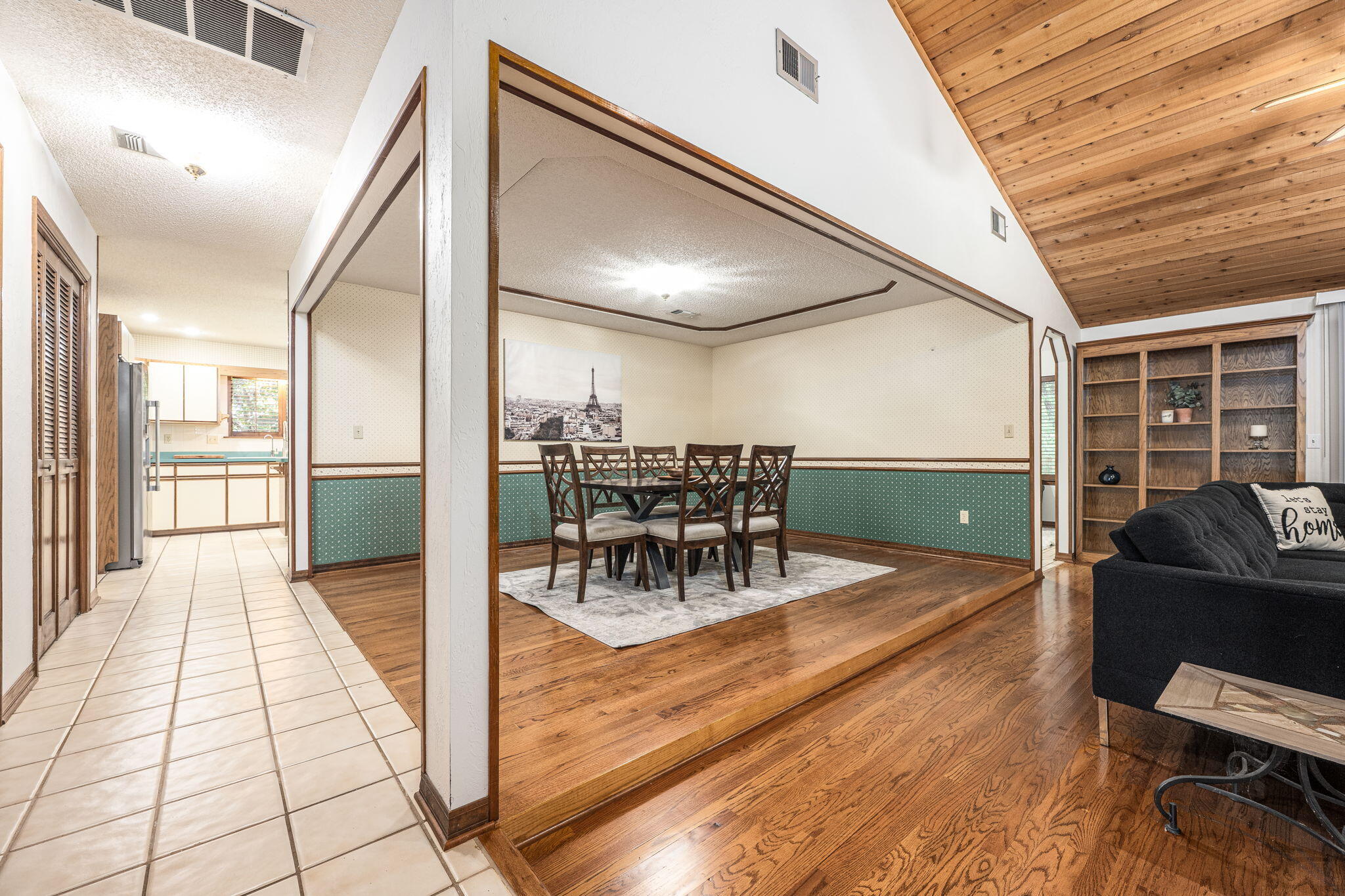 ROCKY BAYOU ESTATES 04 - Residential