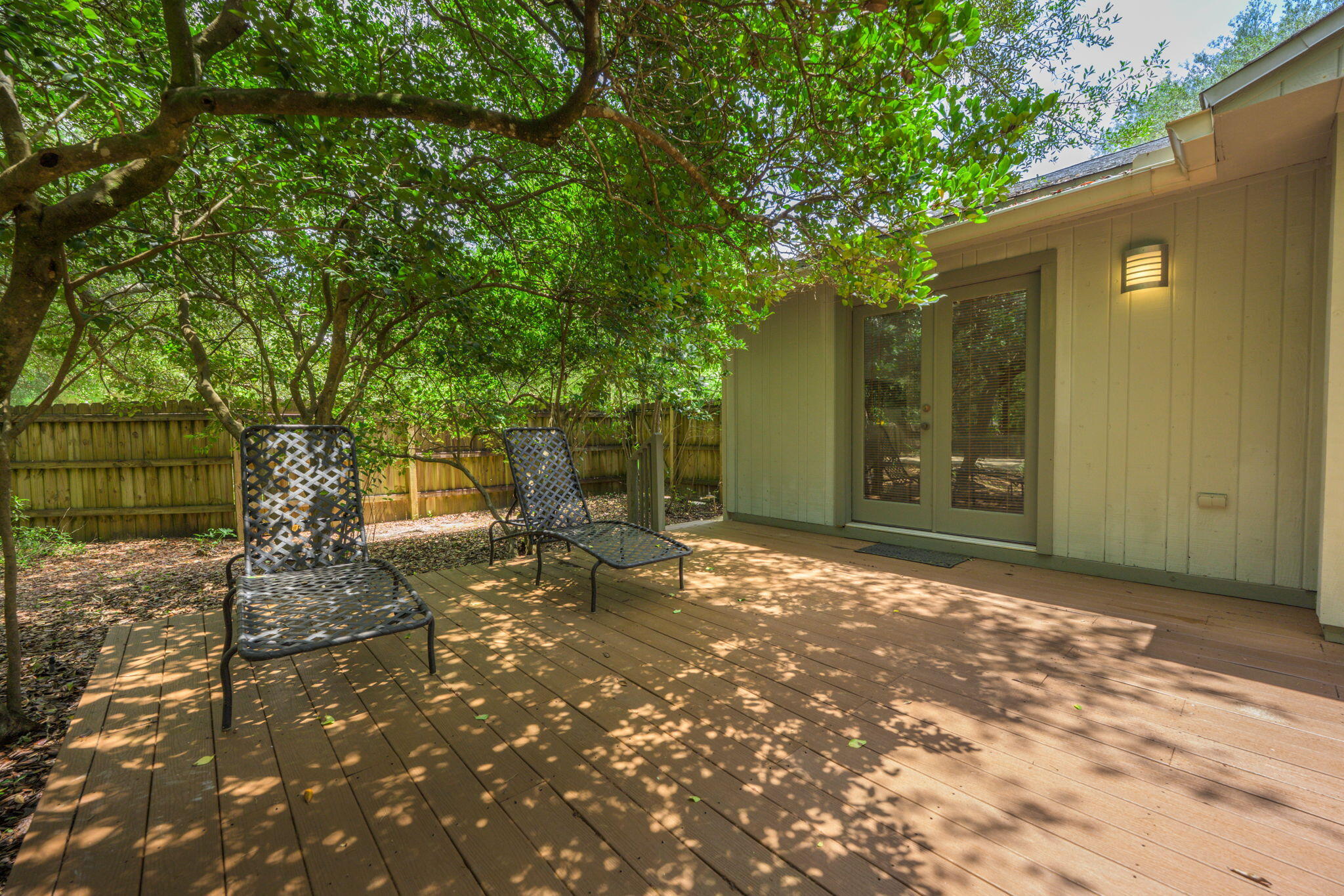 ROCKY BAYOU ESTATES 04 - Residential