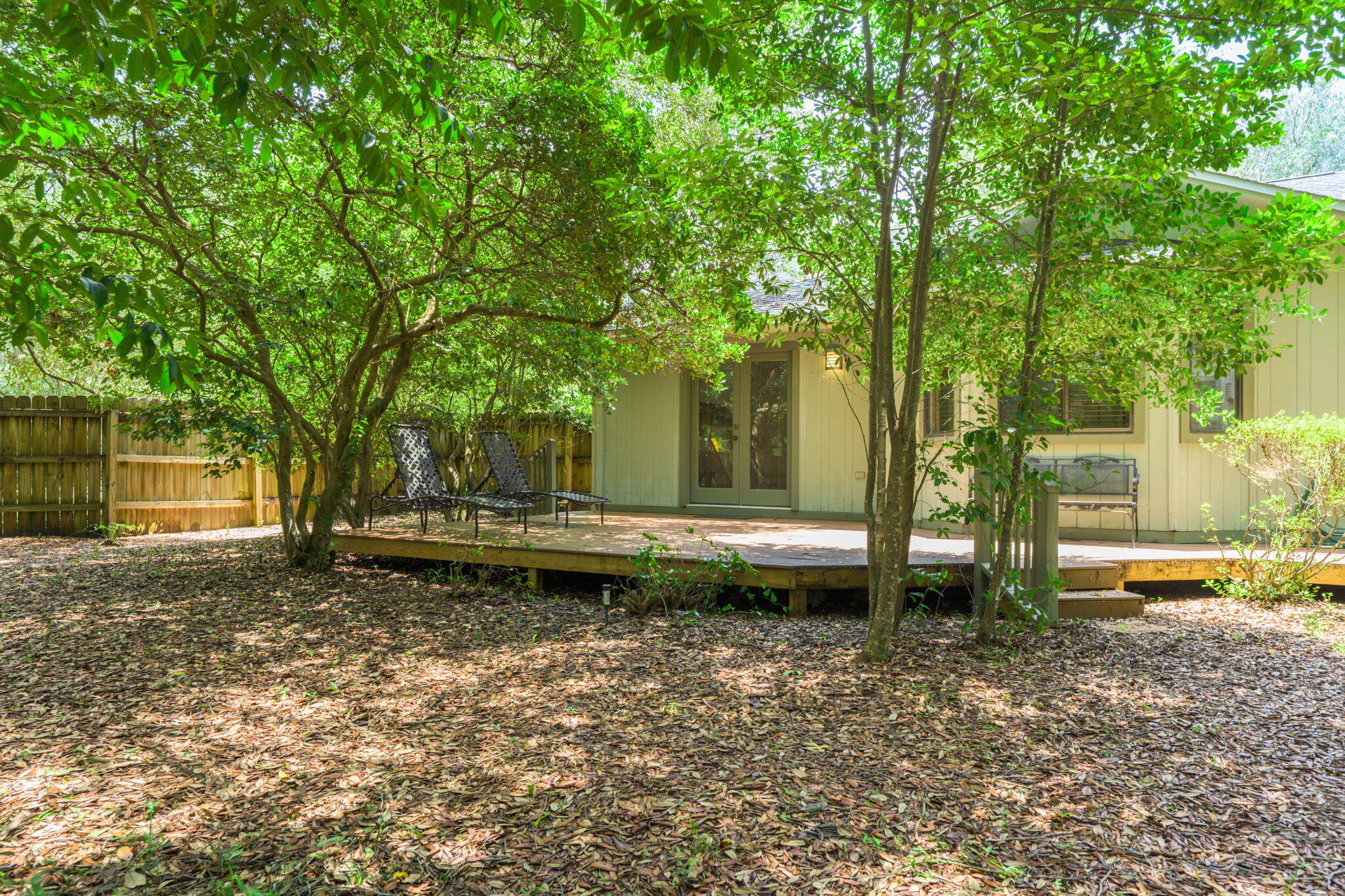 ROCKY BAYOU ESTATES 04 - Residential