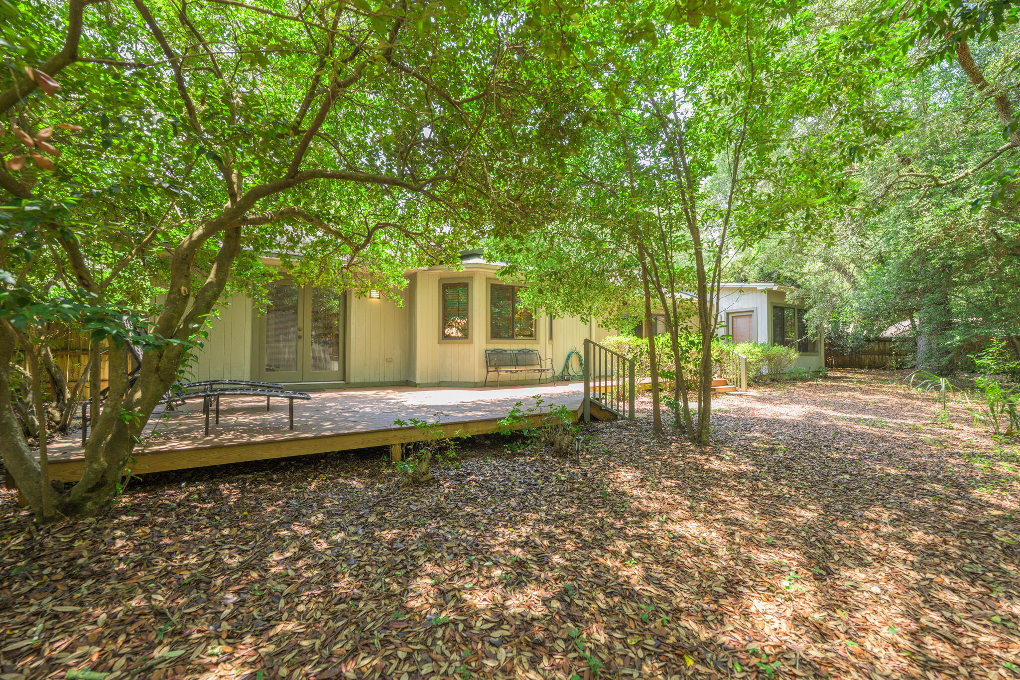 ROCKY BAYOU ESTATES 04 - Residential