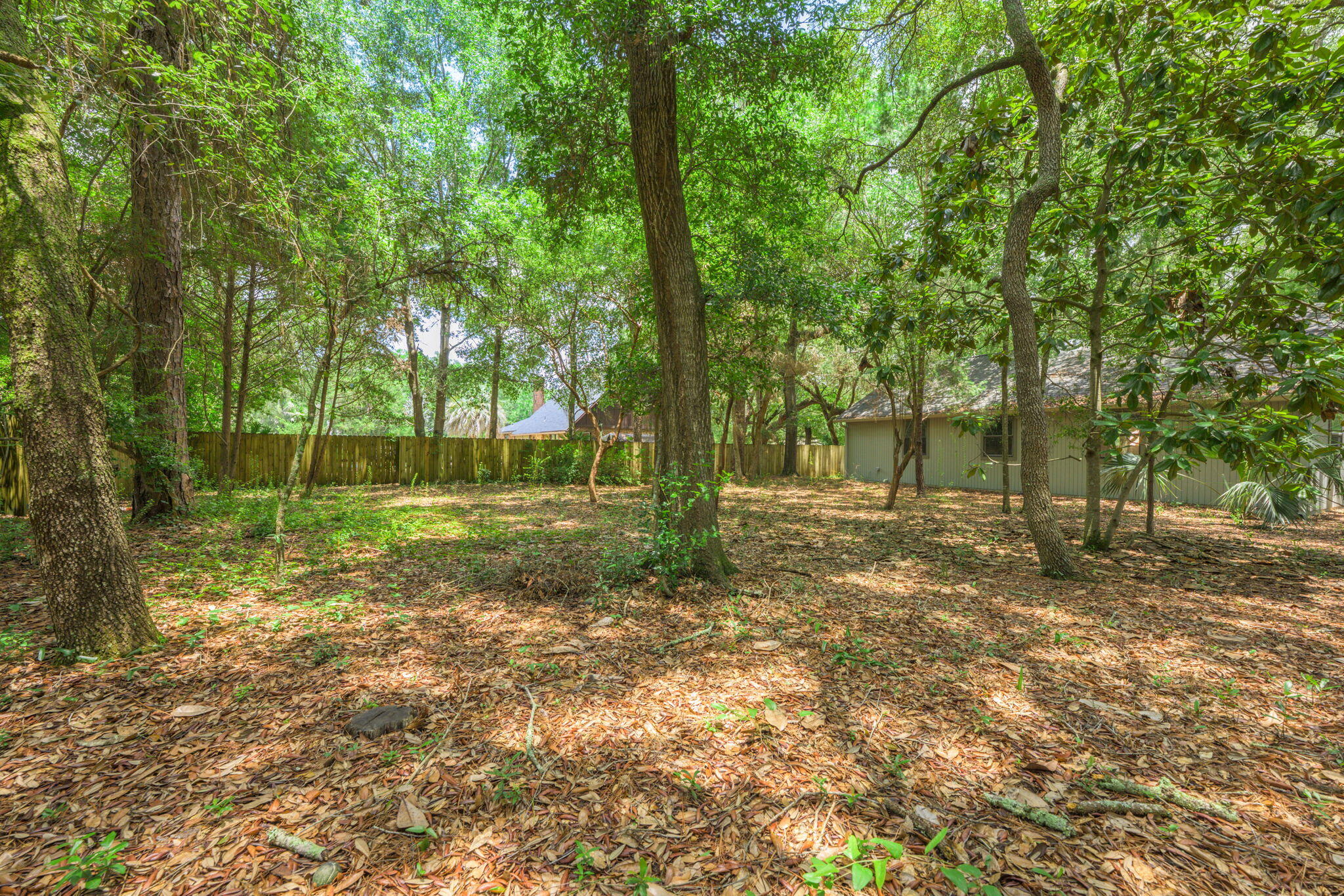 ROCKY BAYOU ESTATES 04 - Residential