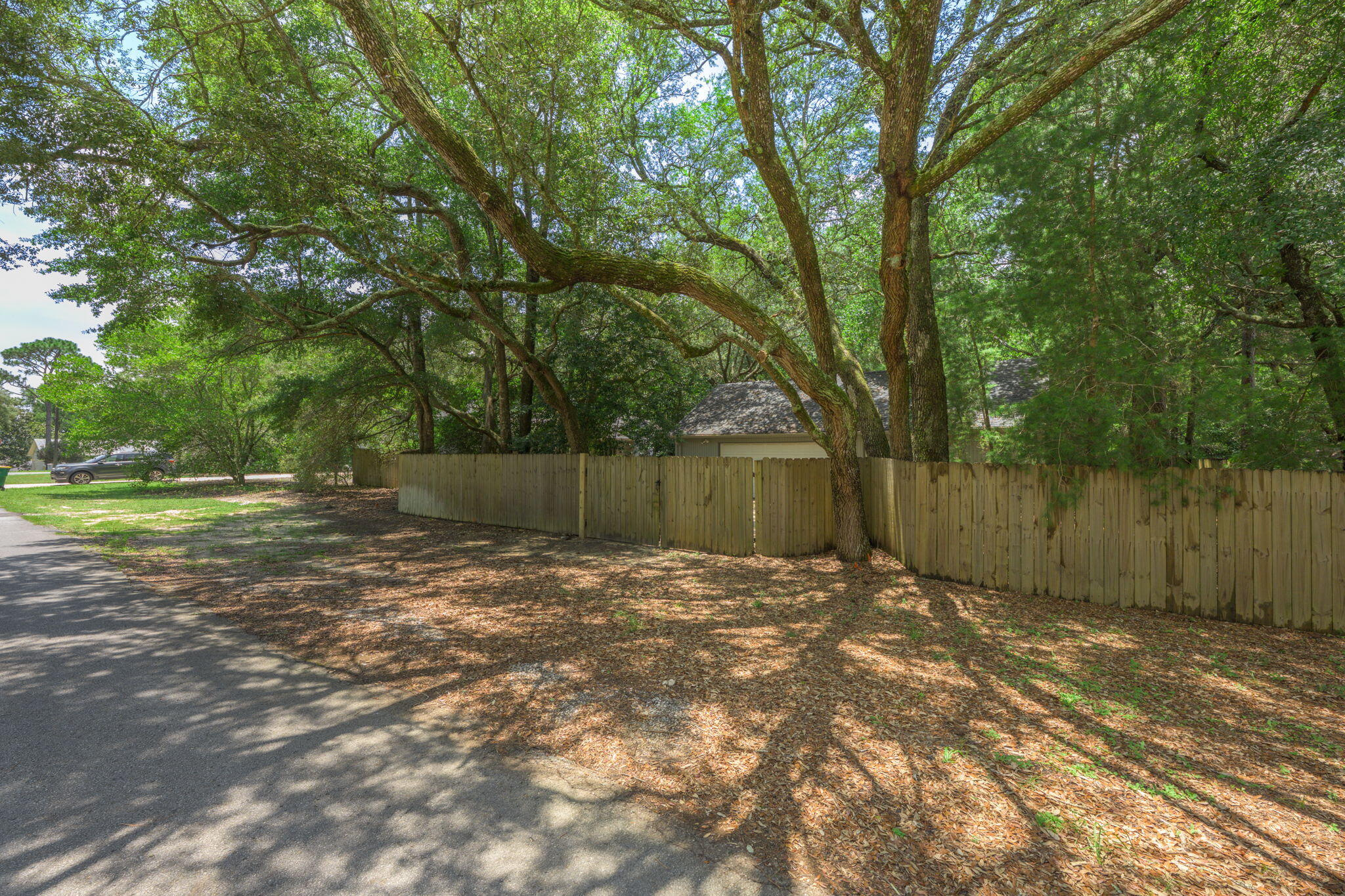ROCKY BAYOU ESTATES 04 - Residential