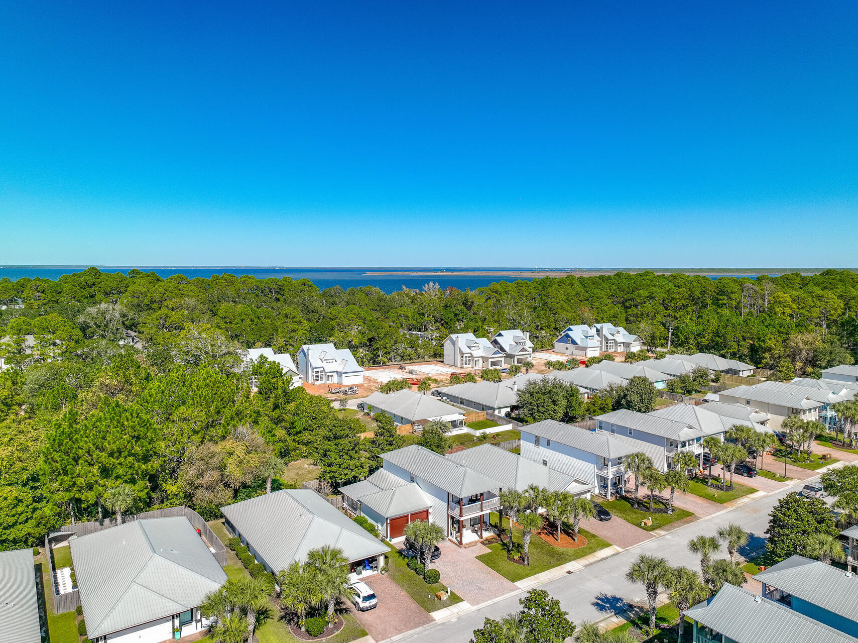 EAGLE BAY - Residential