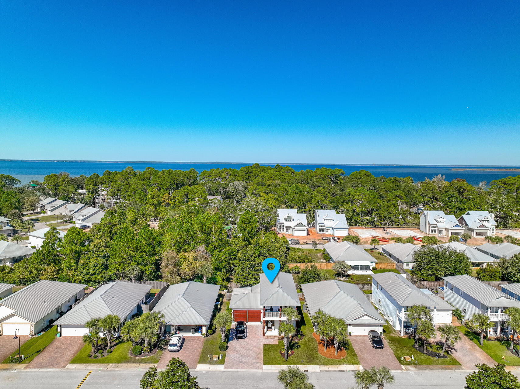 EAGLE BAY - Residential