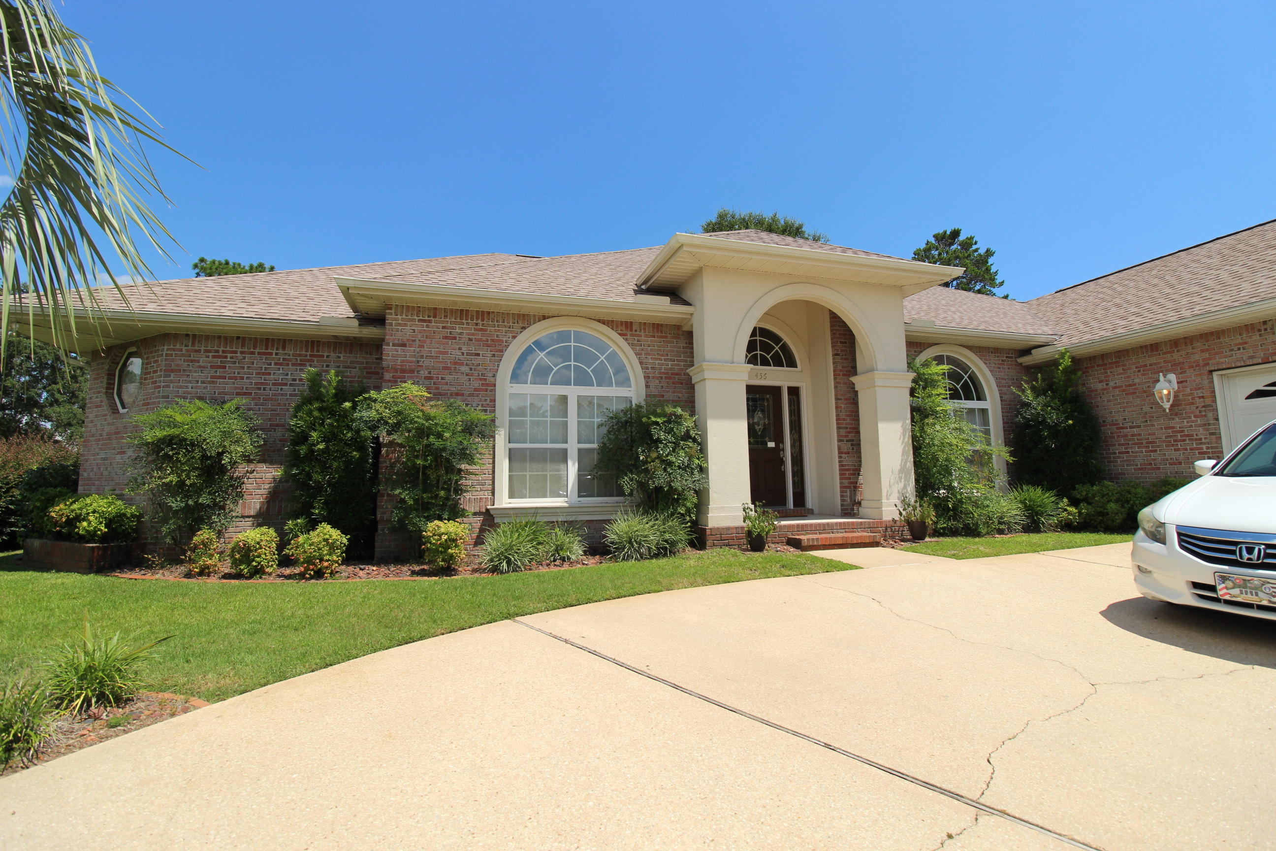 ROCKY BAYOU COUNTRY CLUB ESTATES 9 - Residential