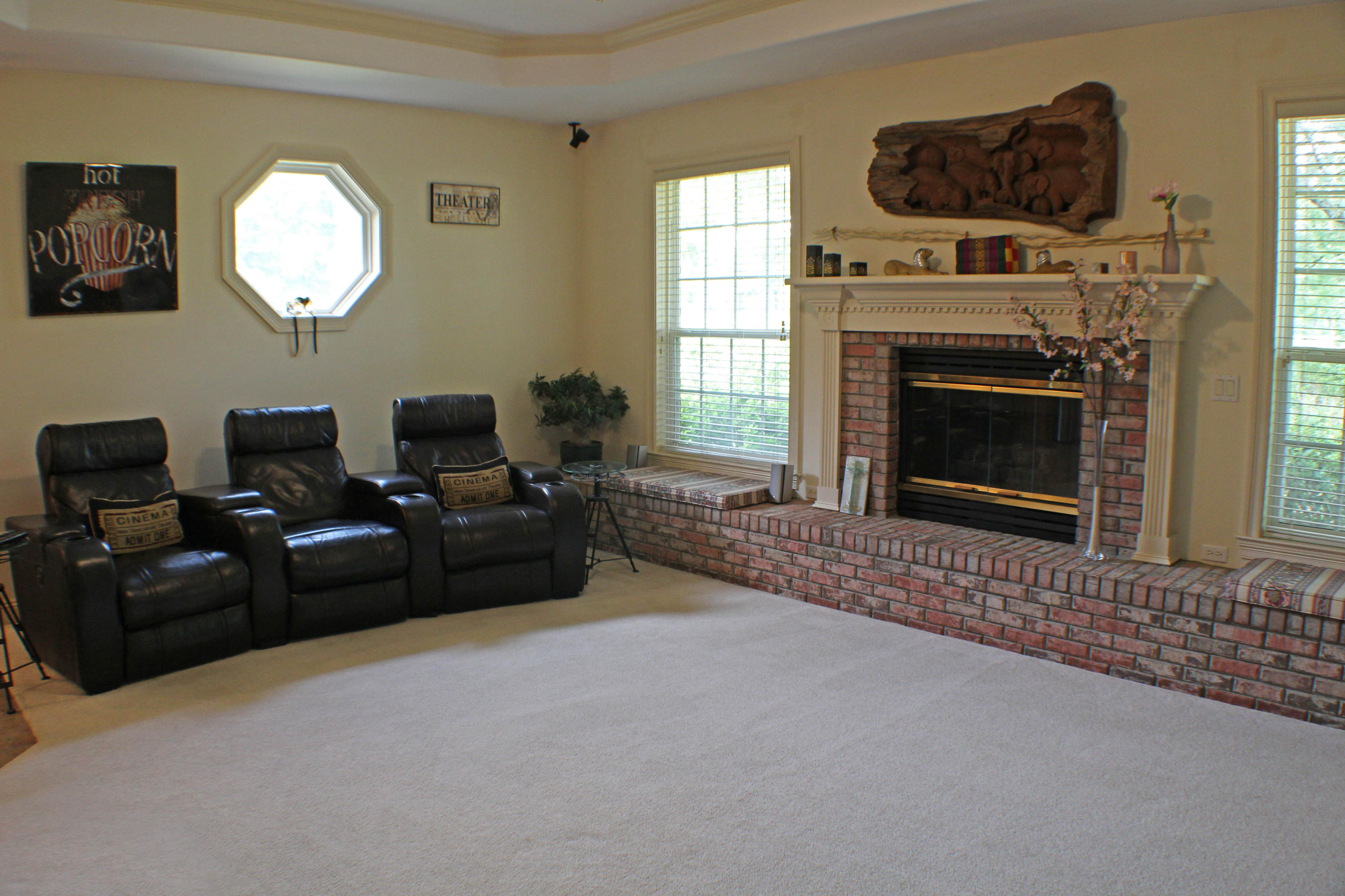 ROCKY BAYOU COUNTRY CLUB ESTATES 9 - Residential