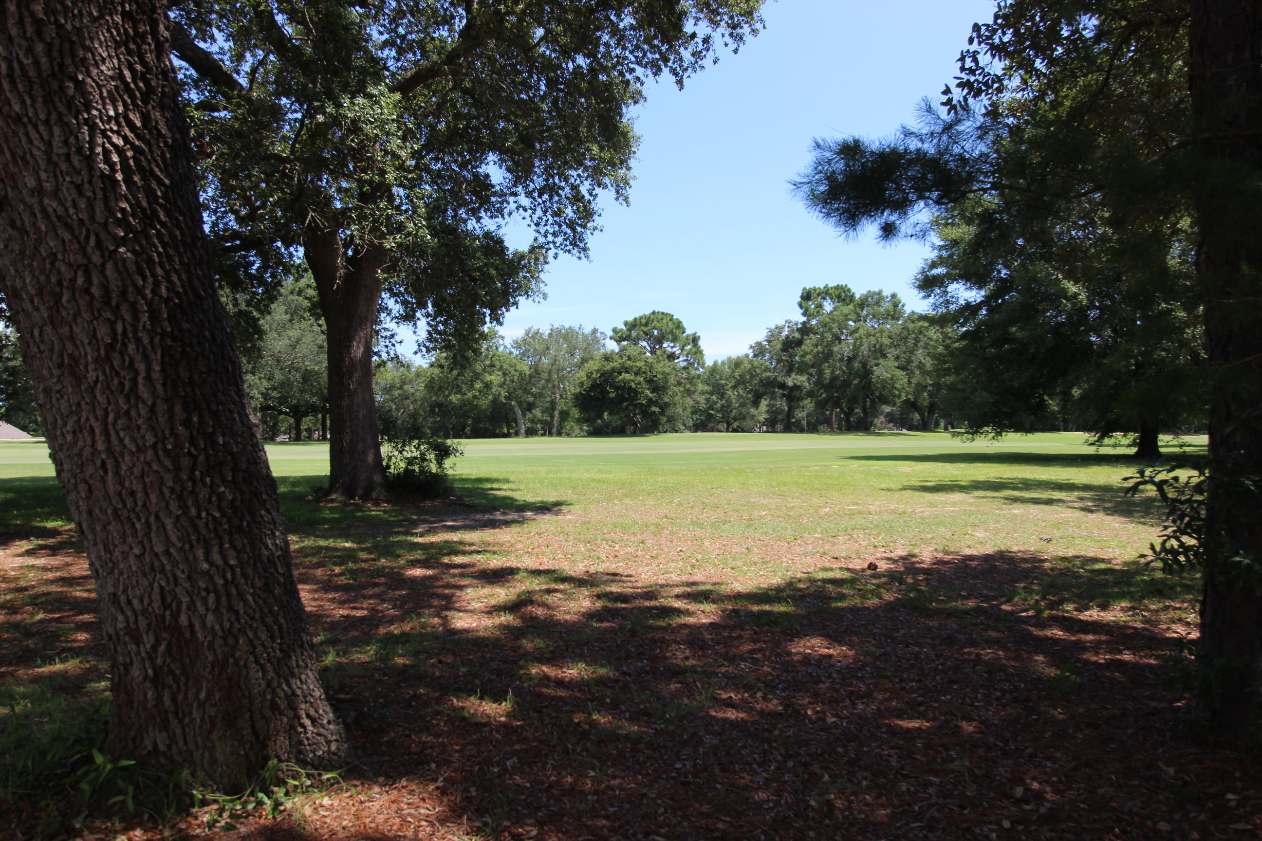 ROCKY BAYOU COUNTRY CLUB ESTATES 9 - Residential