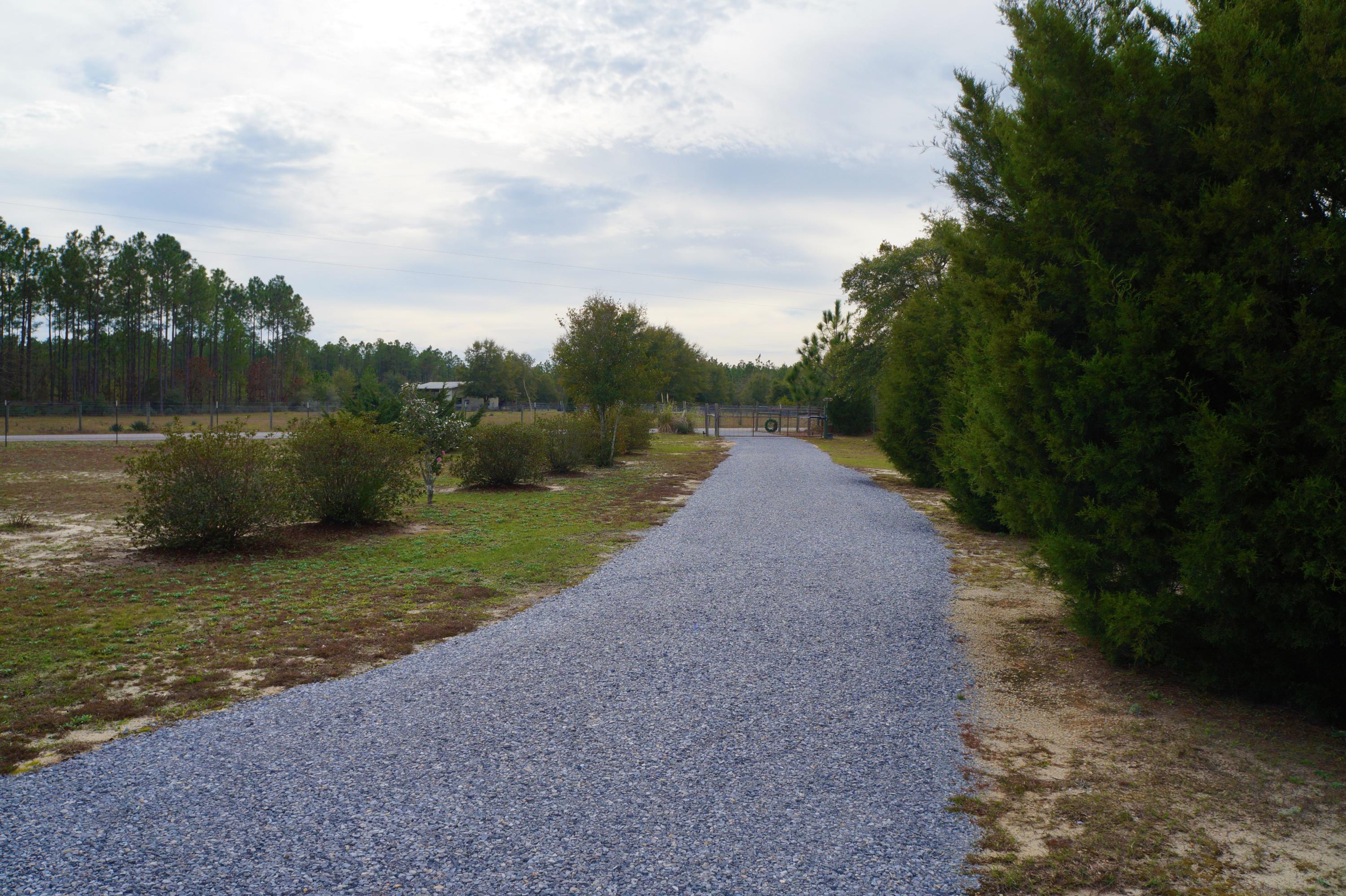 NO RECORDED SUBDIVISION - Residential