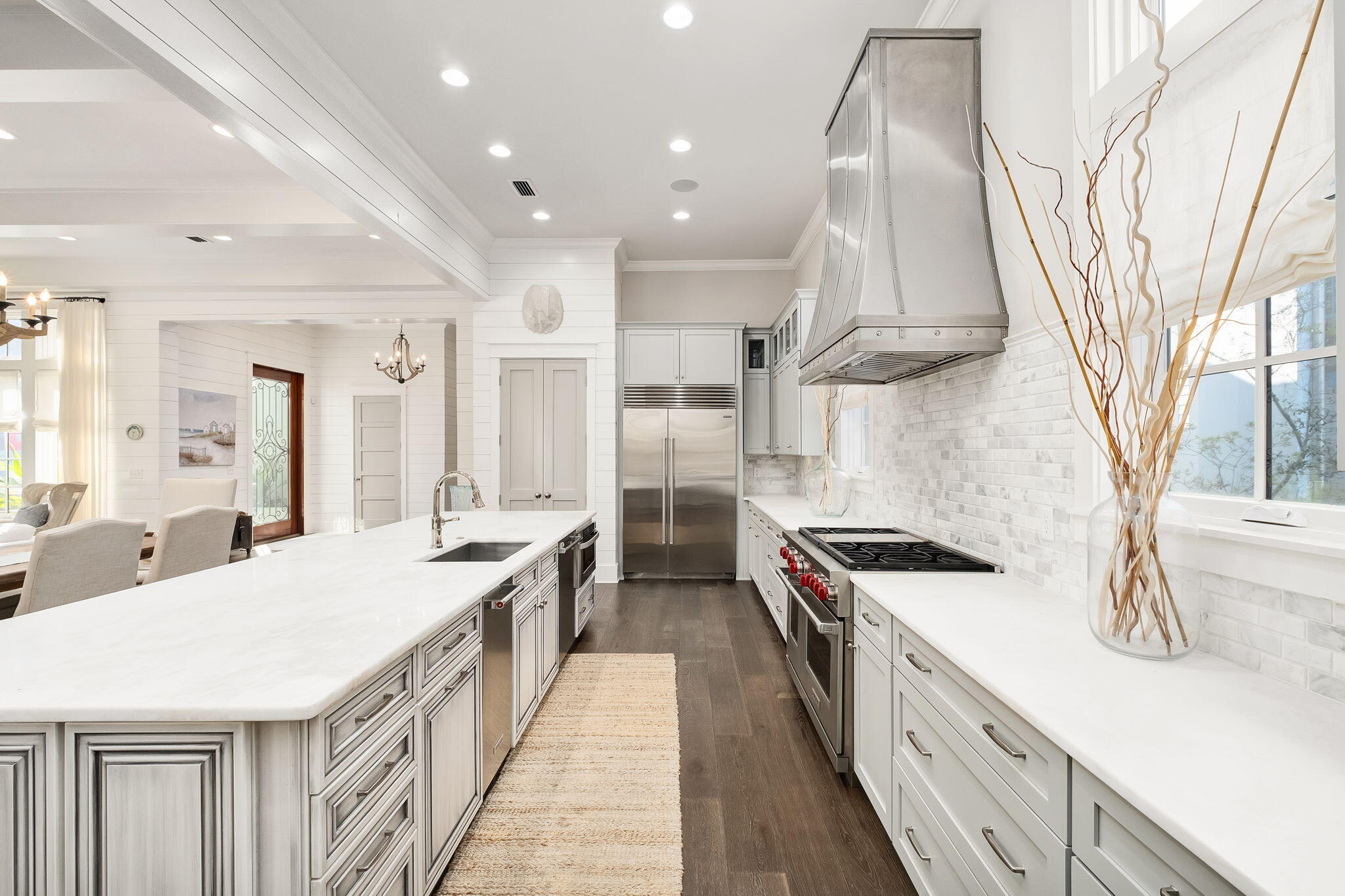 RETREAT THE - Residential