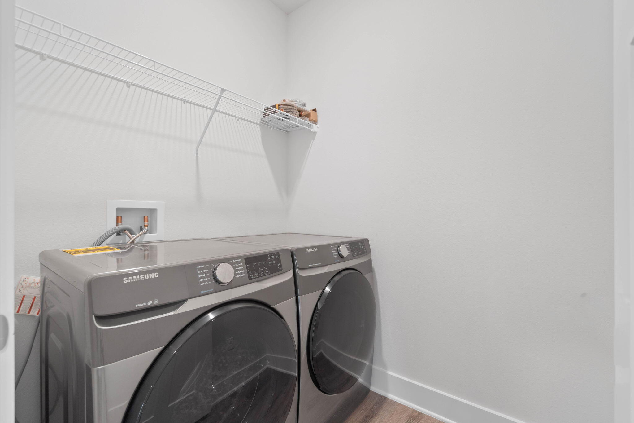 BROOKS LANDING - Residential Lease