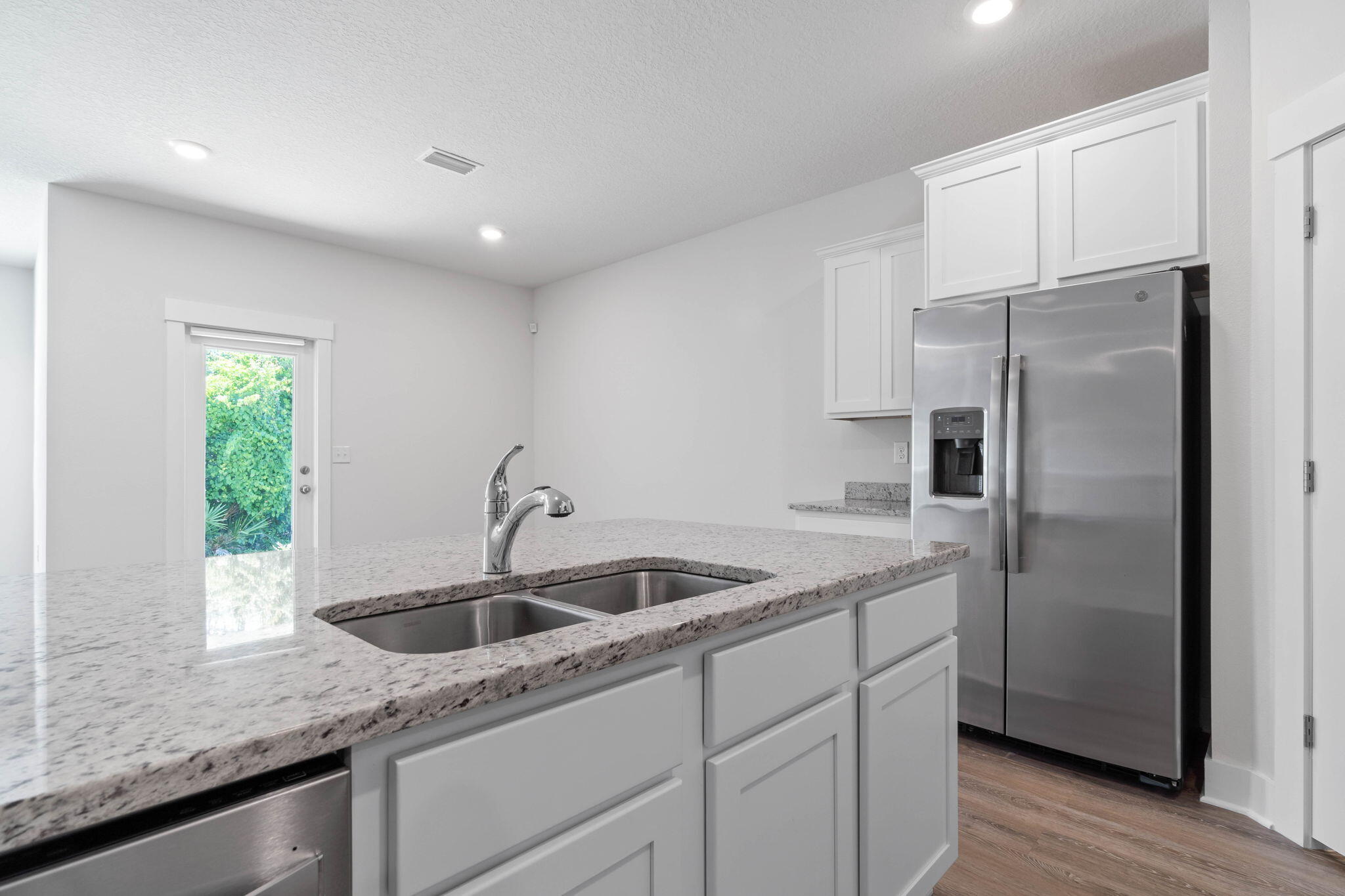 BROOKS LANDING - Residential Lease