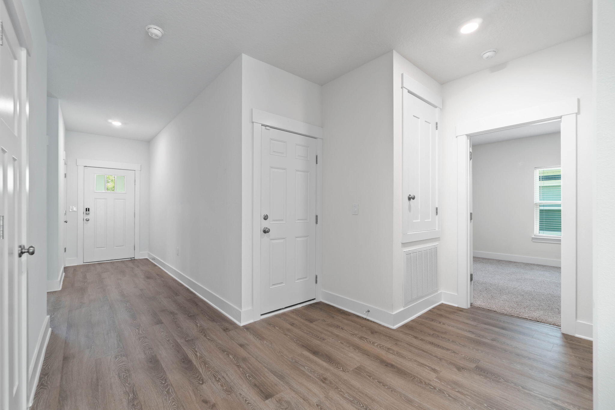BROOKS LANDING - Residential Lease