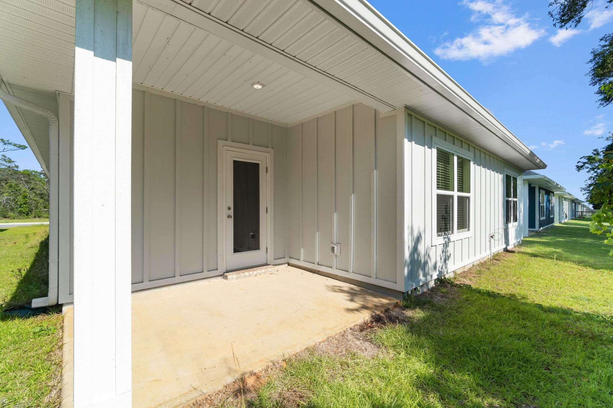 BROOKS LANDING - Residential Lease