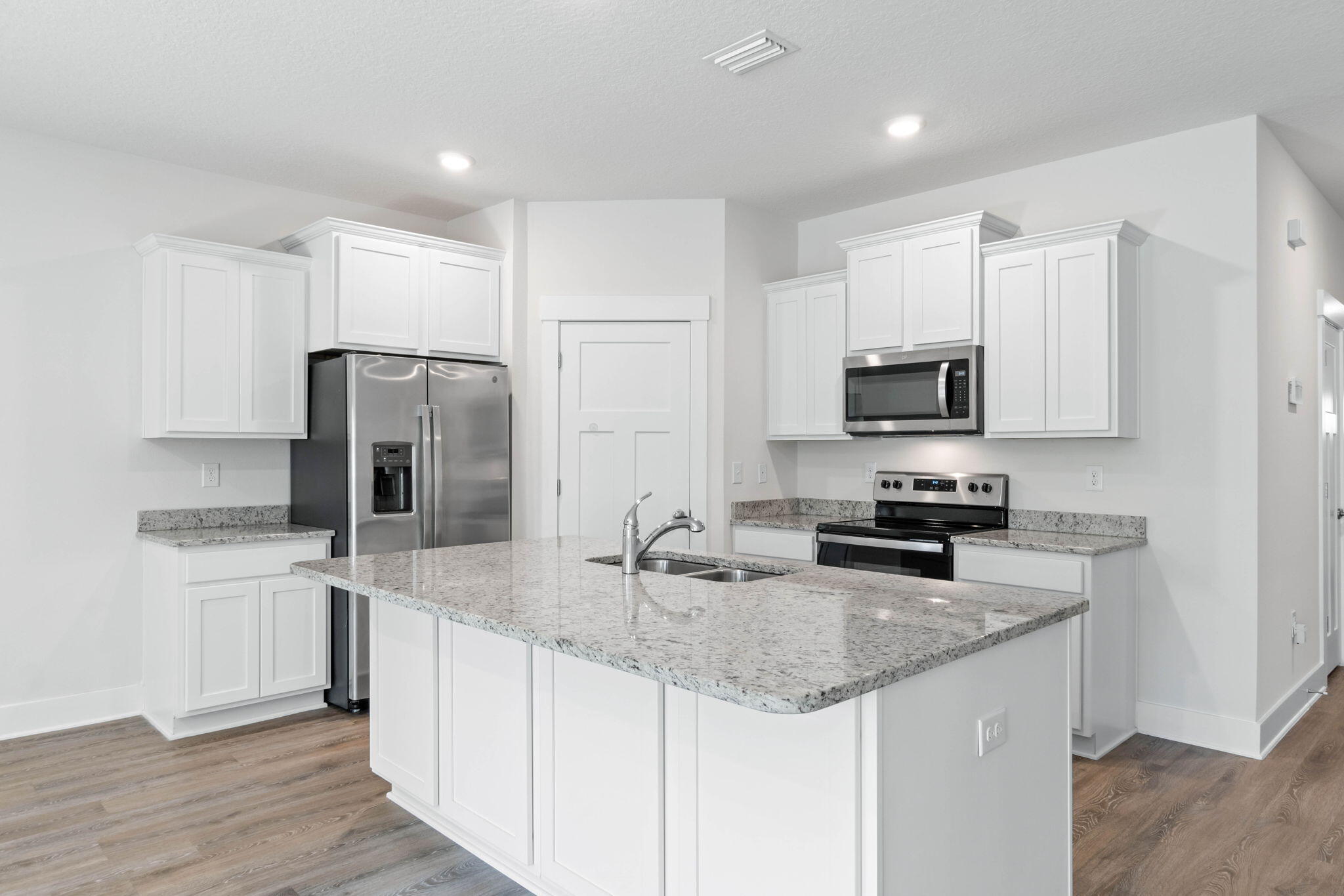 BROOKS LANDING - Residential Lease