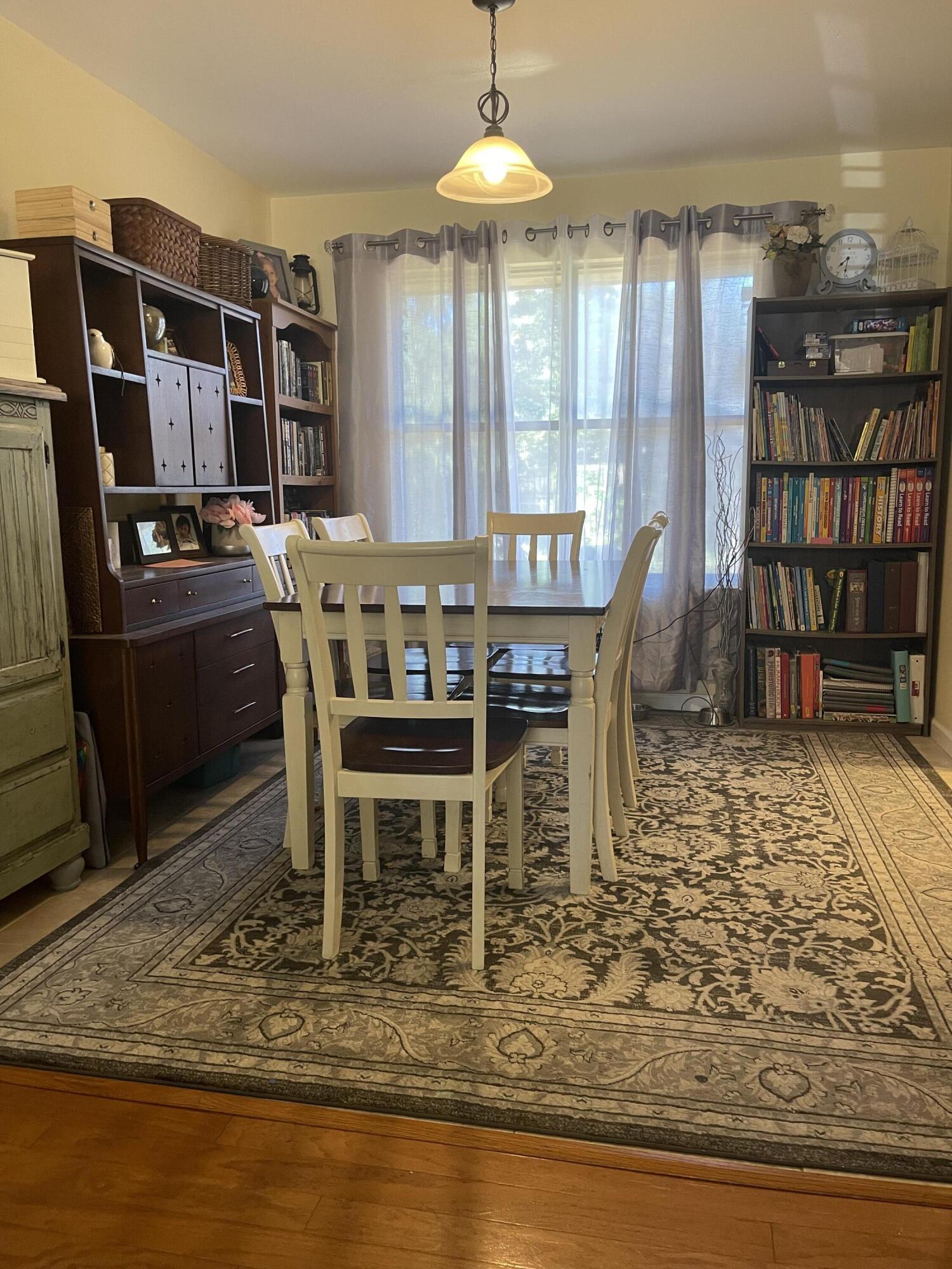 VALPARAISO PINECREST 2 - Residential