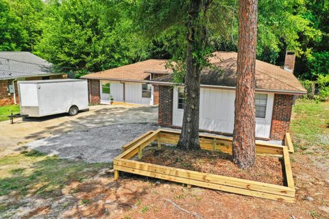 A home in Niceville