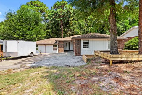 A home in Niceville