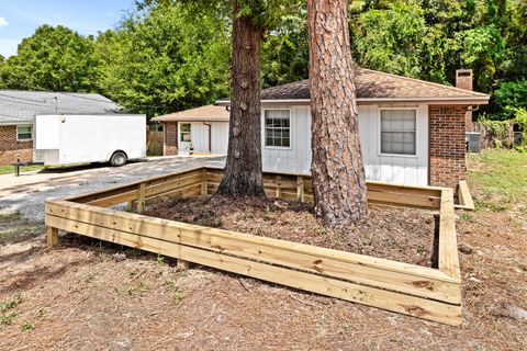 A home in Niceville