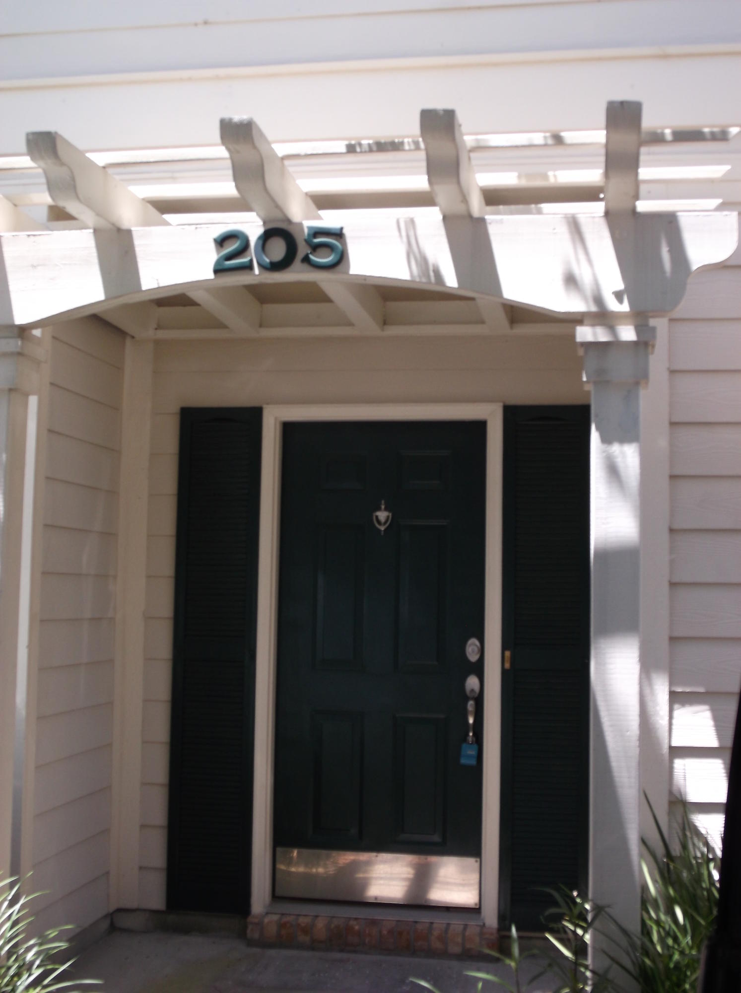 Old Bay Townhomes - Residential Lease