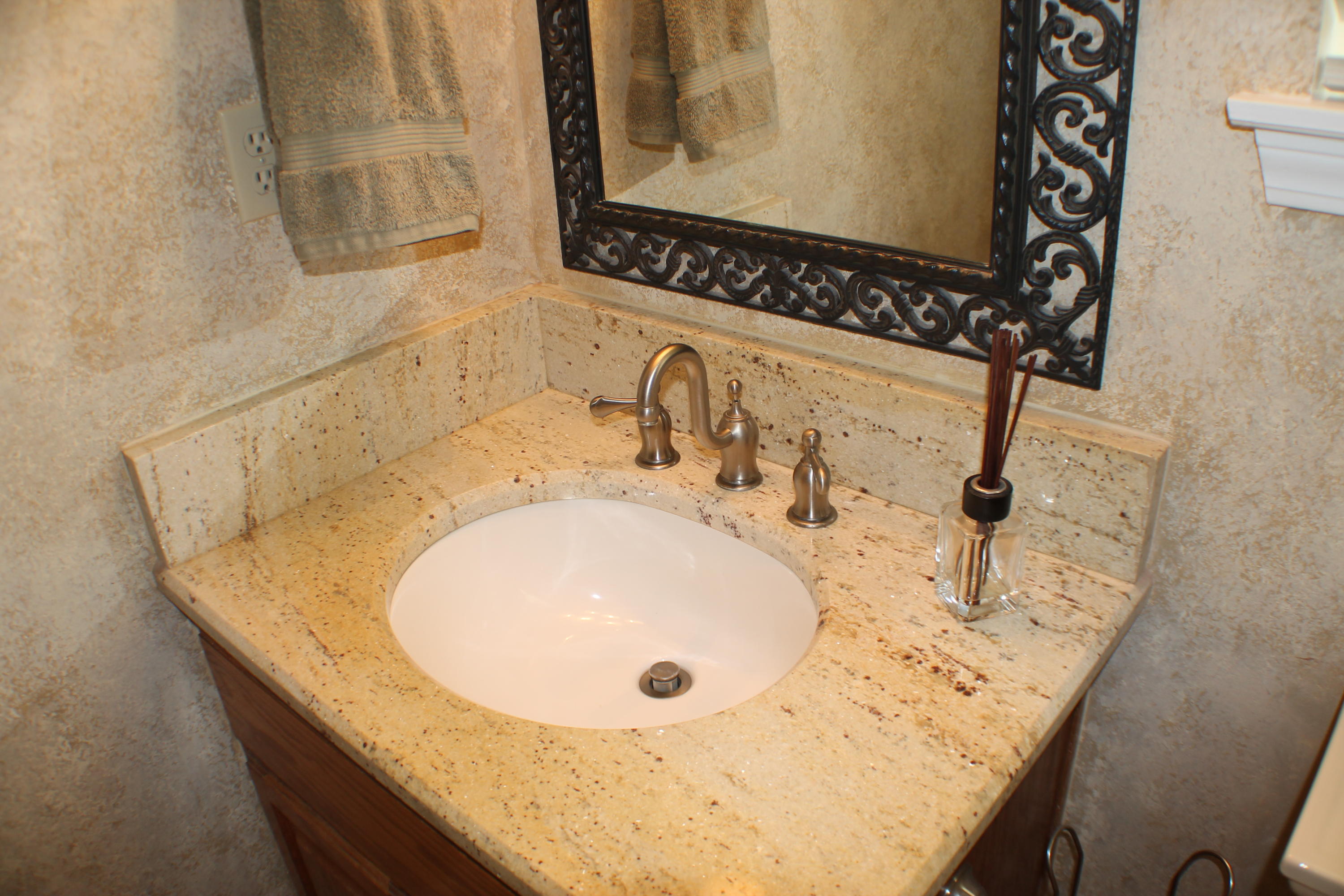 COUNTRYVIEW ESTATES 3RD ADDN - Residential