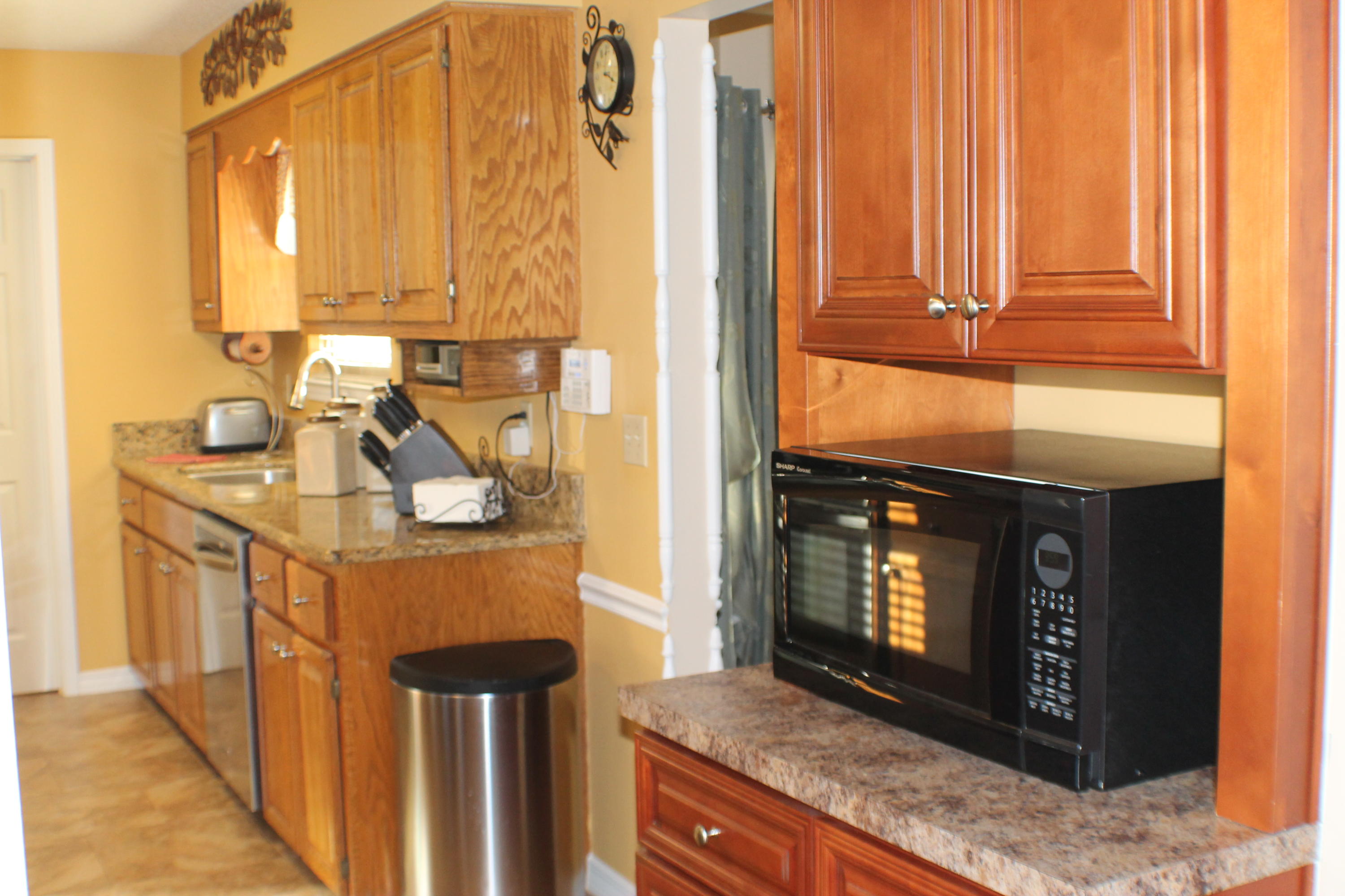 COUNTRYVIEW ESTATES 3RD ADDN - Residential