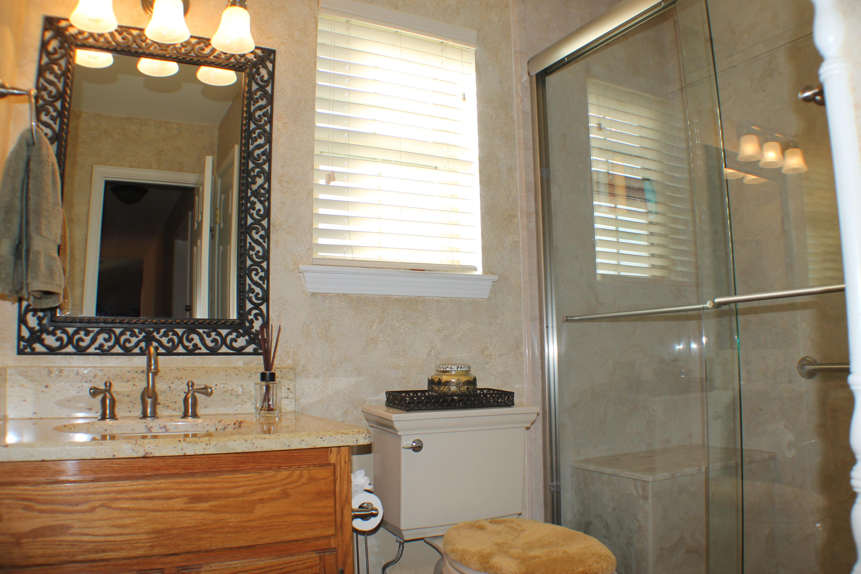 COUNTRYVIEW ESTATES 3RD ADDN - Residential