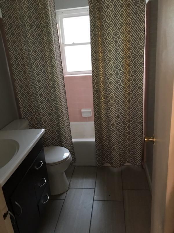 HIGHLAND PARK LOT 14 BLK 5 - Residential