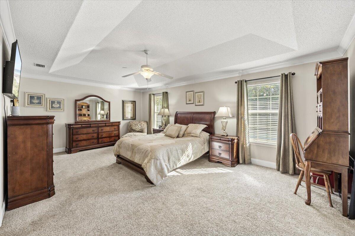 WOODLAWN HEIGHTS - Residential