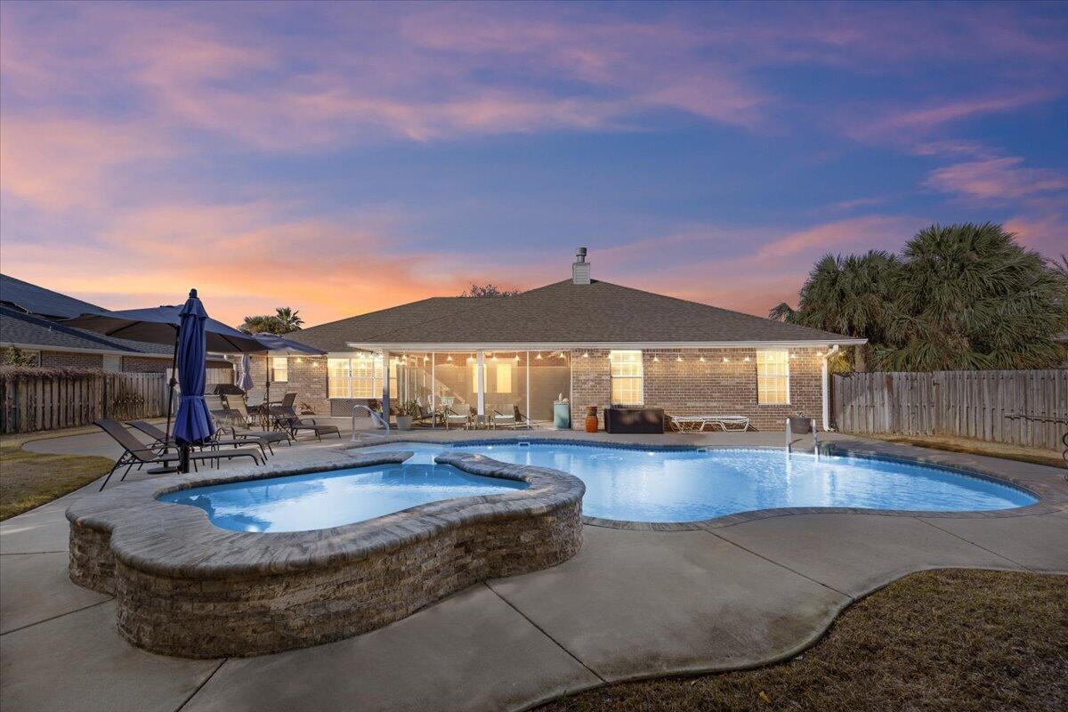 WOODLAWN HEIGHTS - Residential