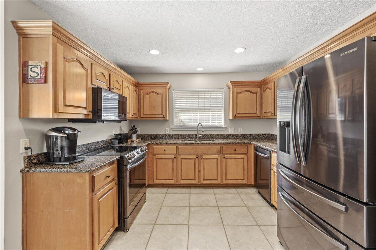 WOODLAWN HEIGHTS - Residential