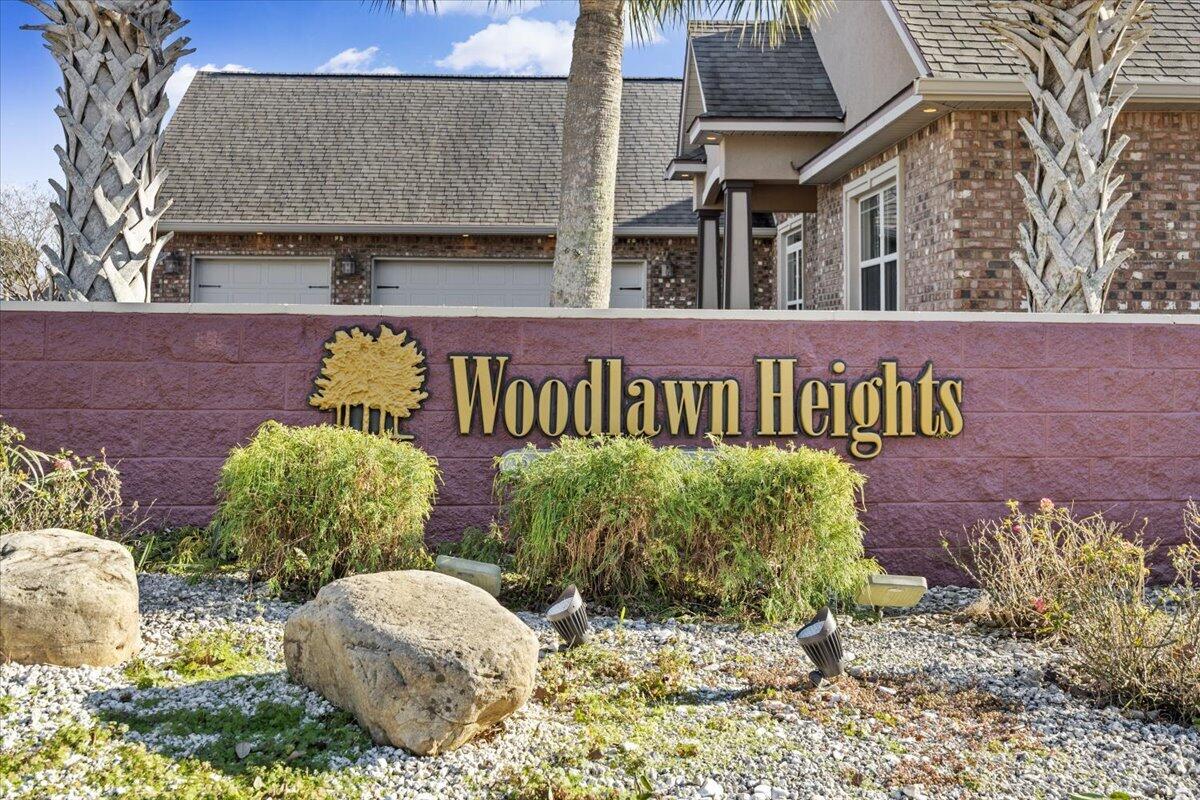 WOODLAWN HEIGHTS - Residential