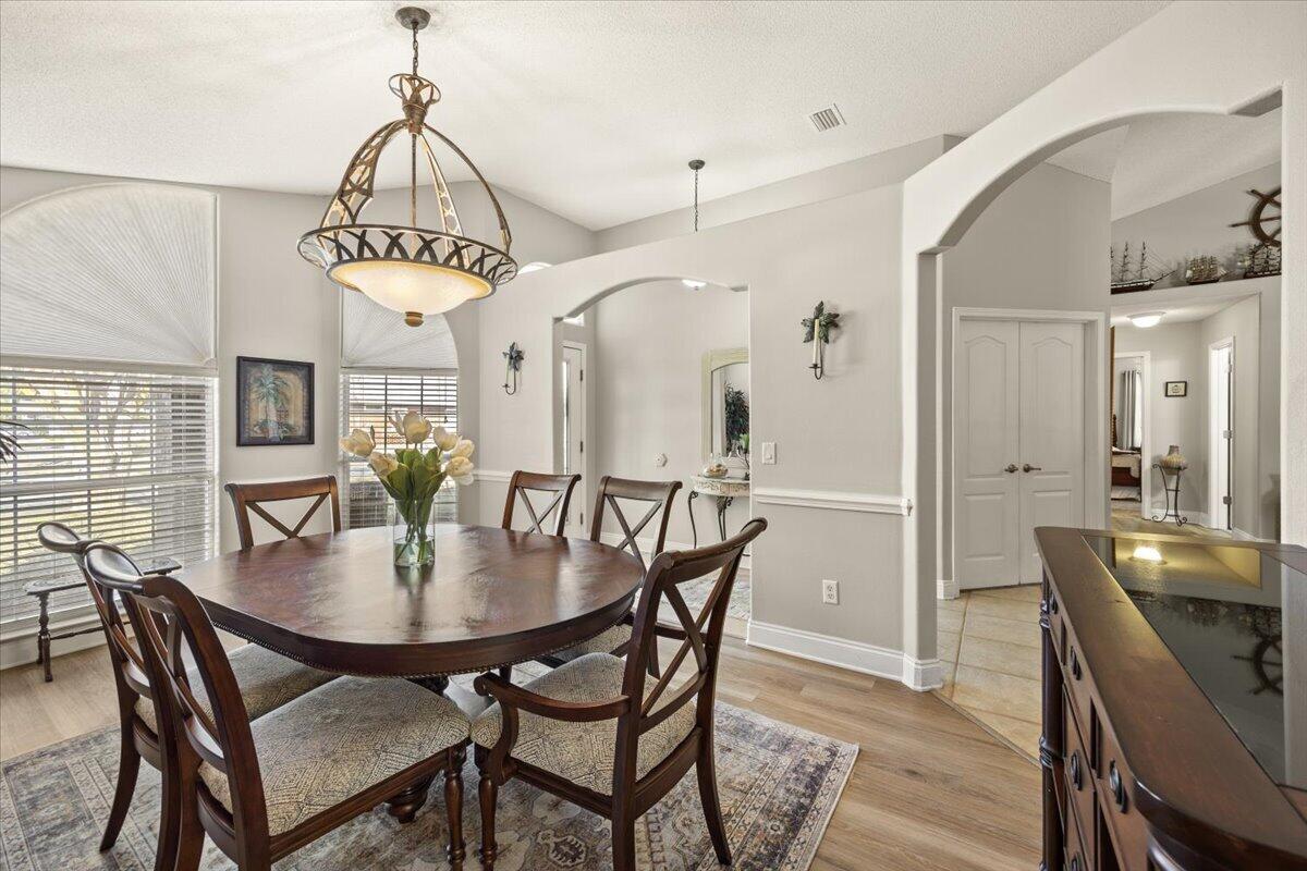 WOODLAWN HEIGHTS - Residential