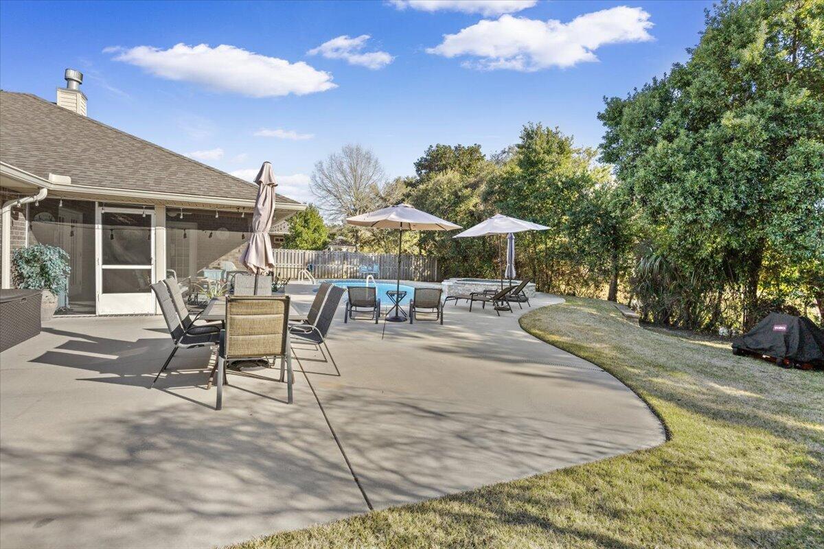 WOODLAWN HEIGHTS - Residential